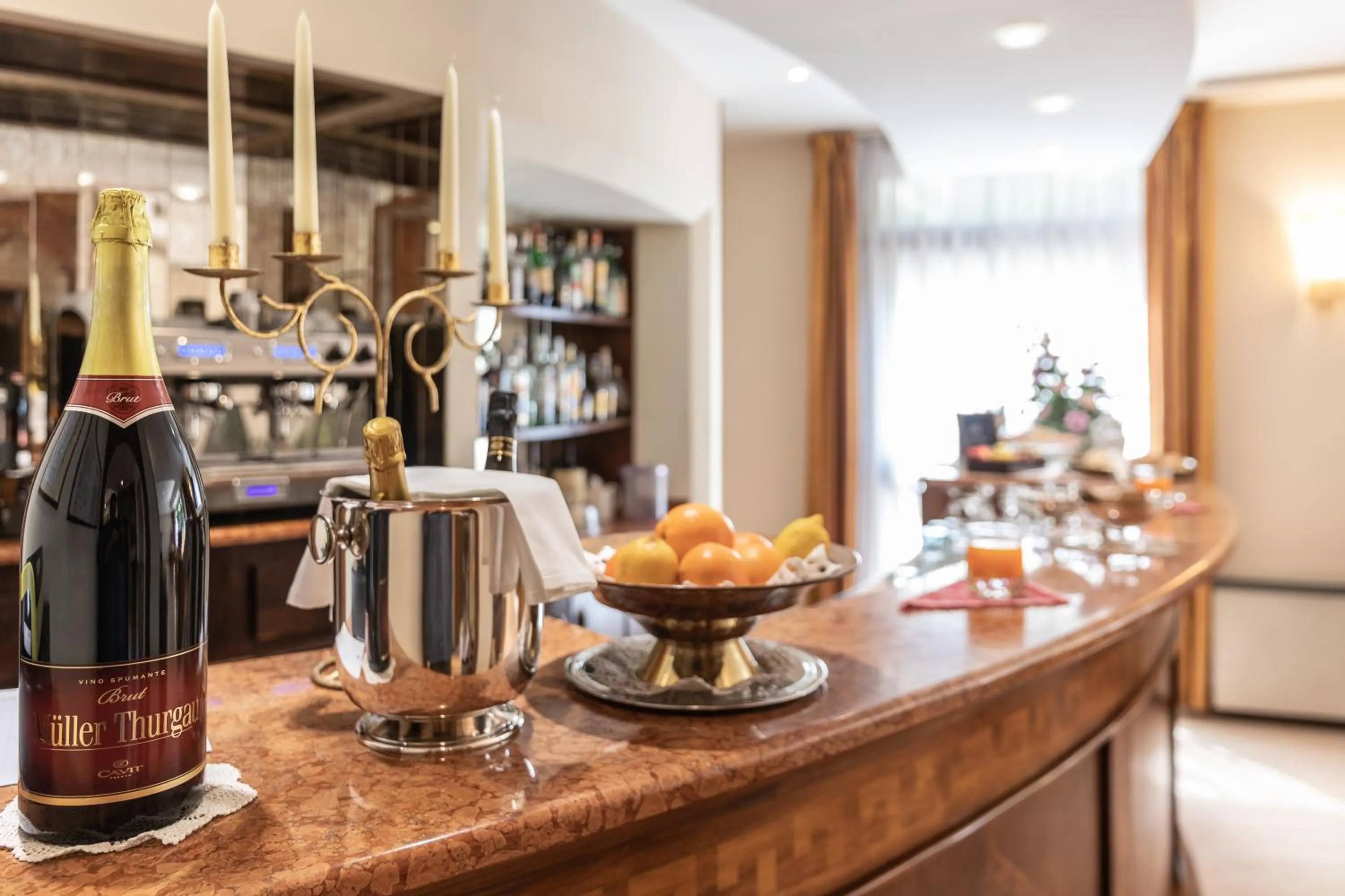 Alcoholic drinks in Hotel Michelangelo