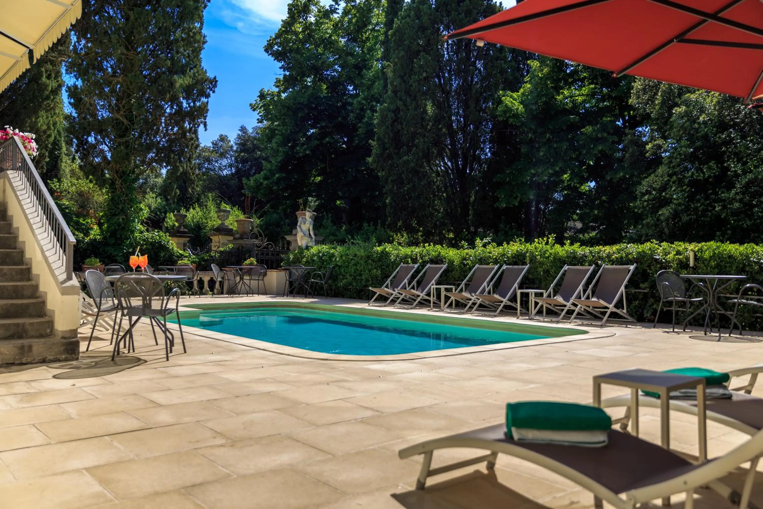 Swimming pool in Hotel Villa Carlotta