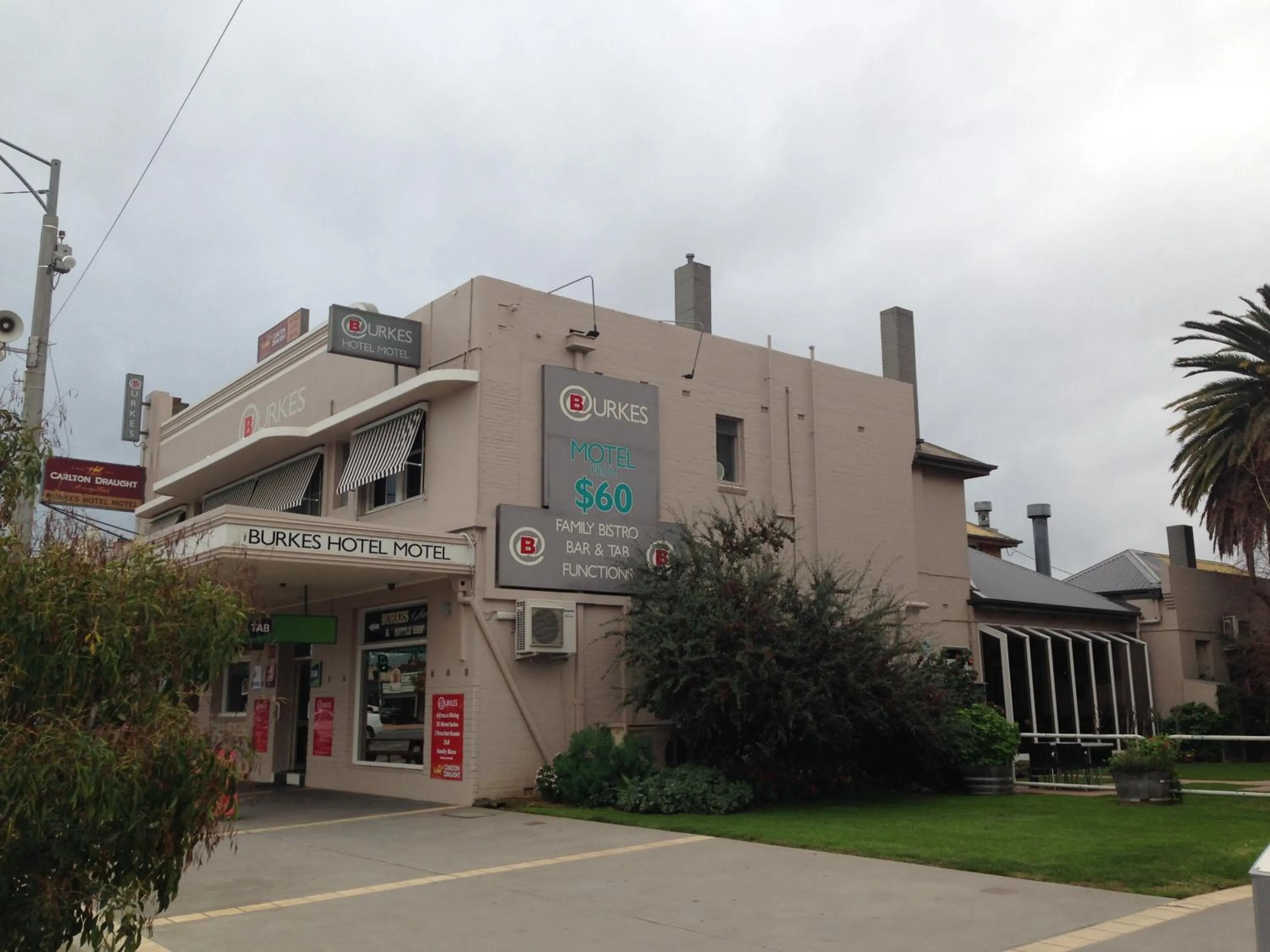 Property building in Burkes Hotel Motel