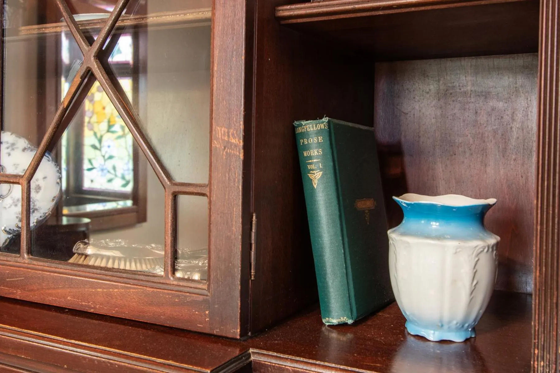 The Oaks Victorian Inn