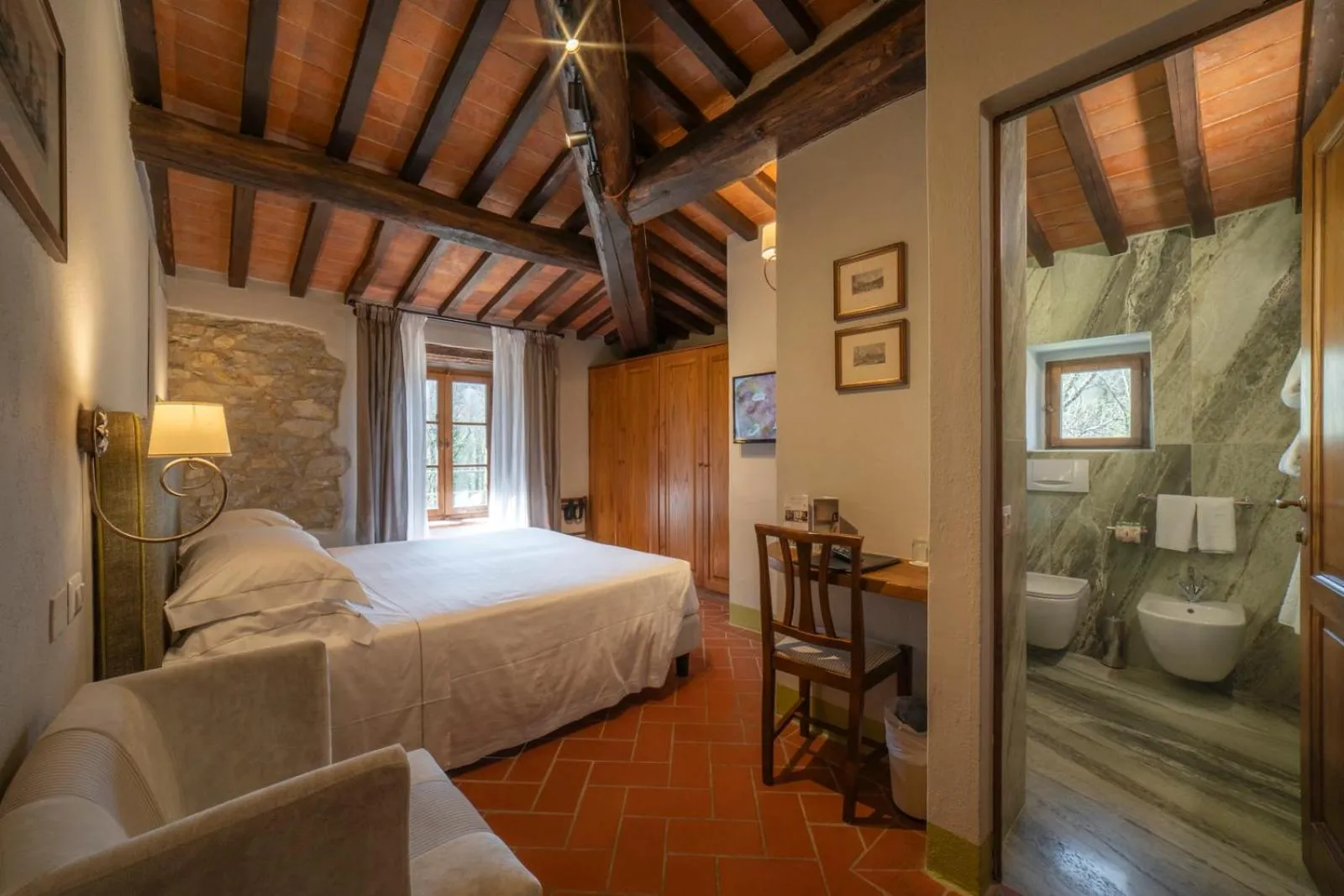 Bed in Ultimo Mulino Country Hotel