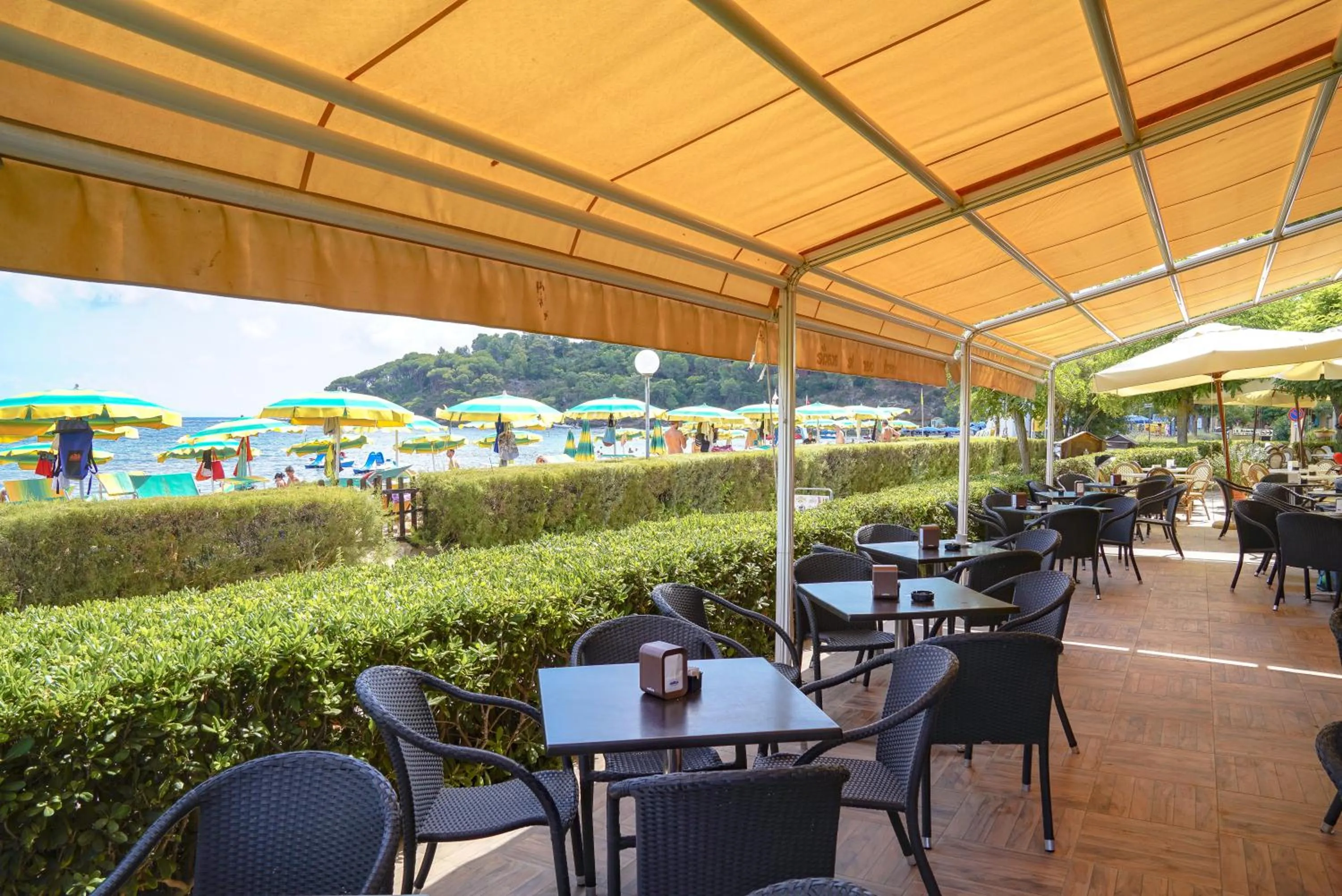 Lounge or bar in Hotel Le Acacie