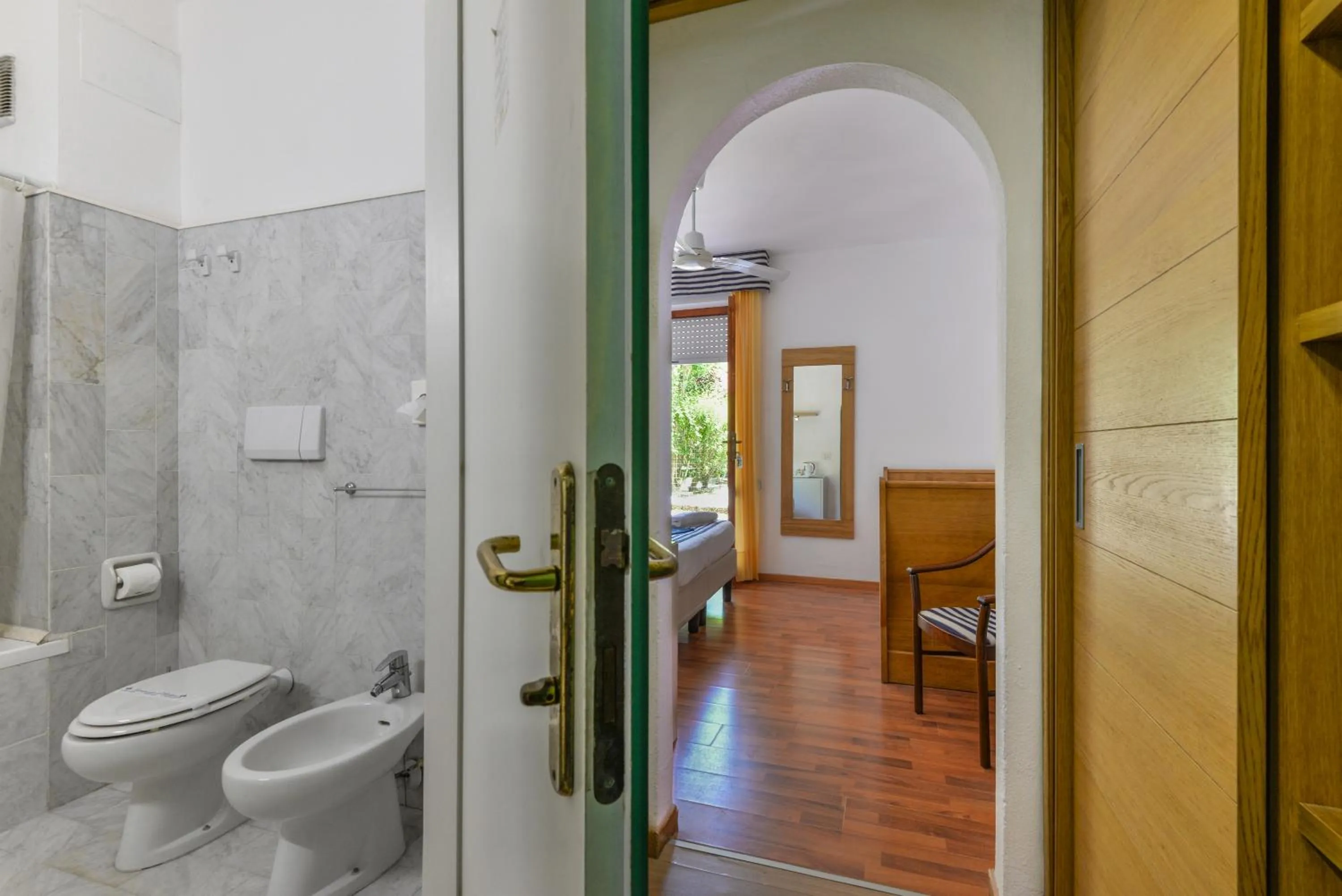 Bedroom in Hotel Le Acacie