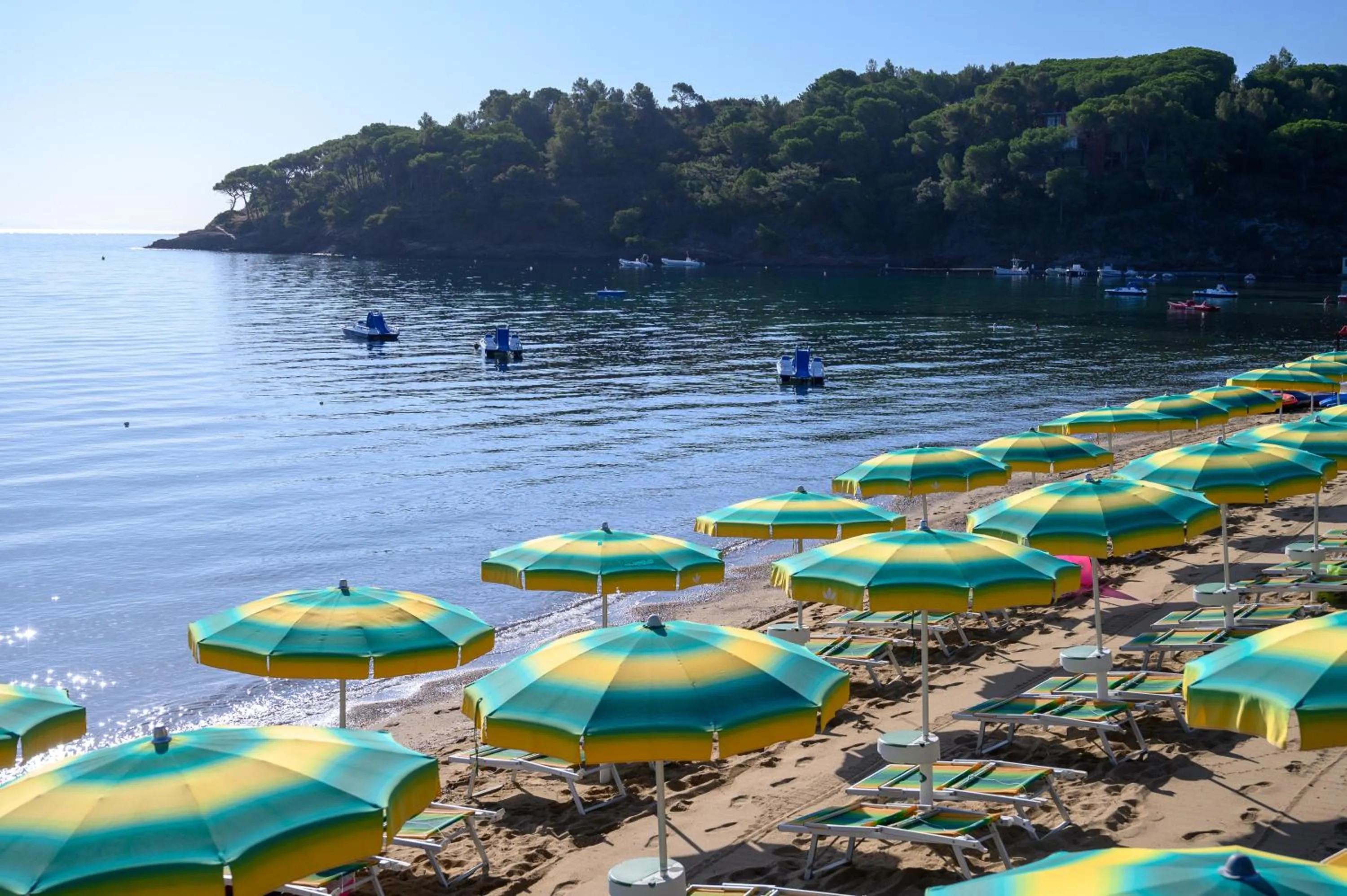Beach in Hotel Le Acacie