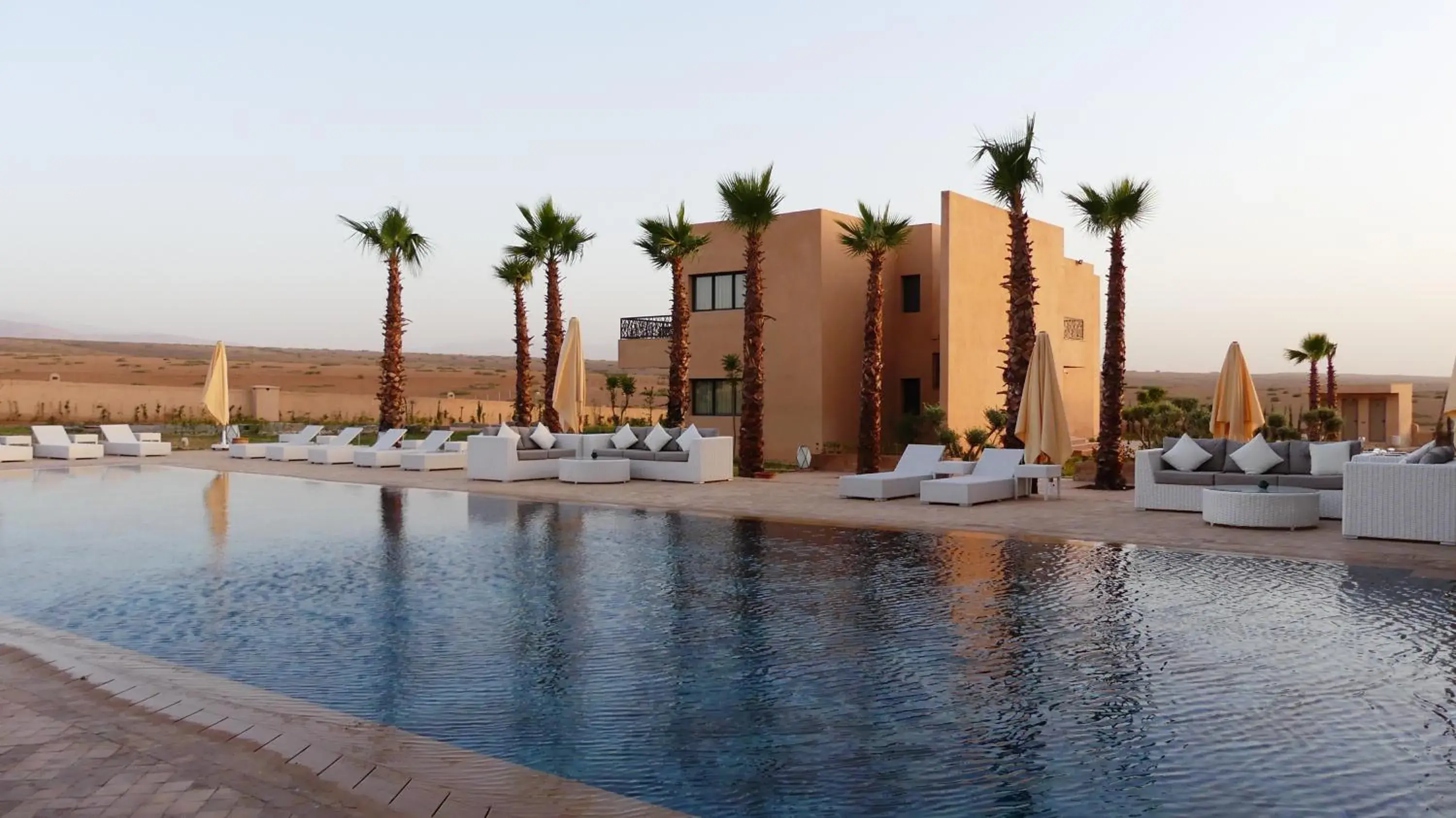 Swimming pool in SUMAHAN SUITES & SPA Swimming pool in SUMAHAN SUITES & SPA