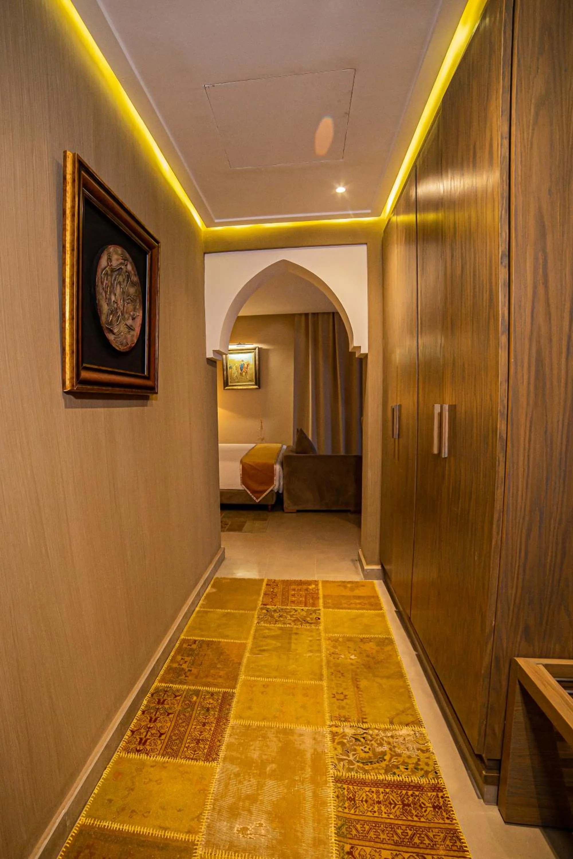 Bed in SUMAHAN SUITES & SPA