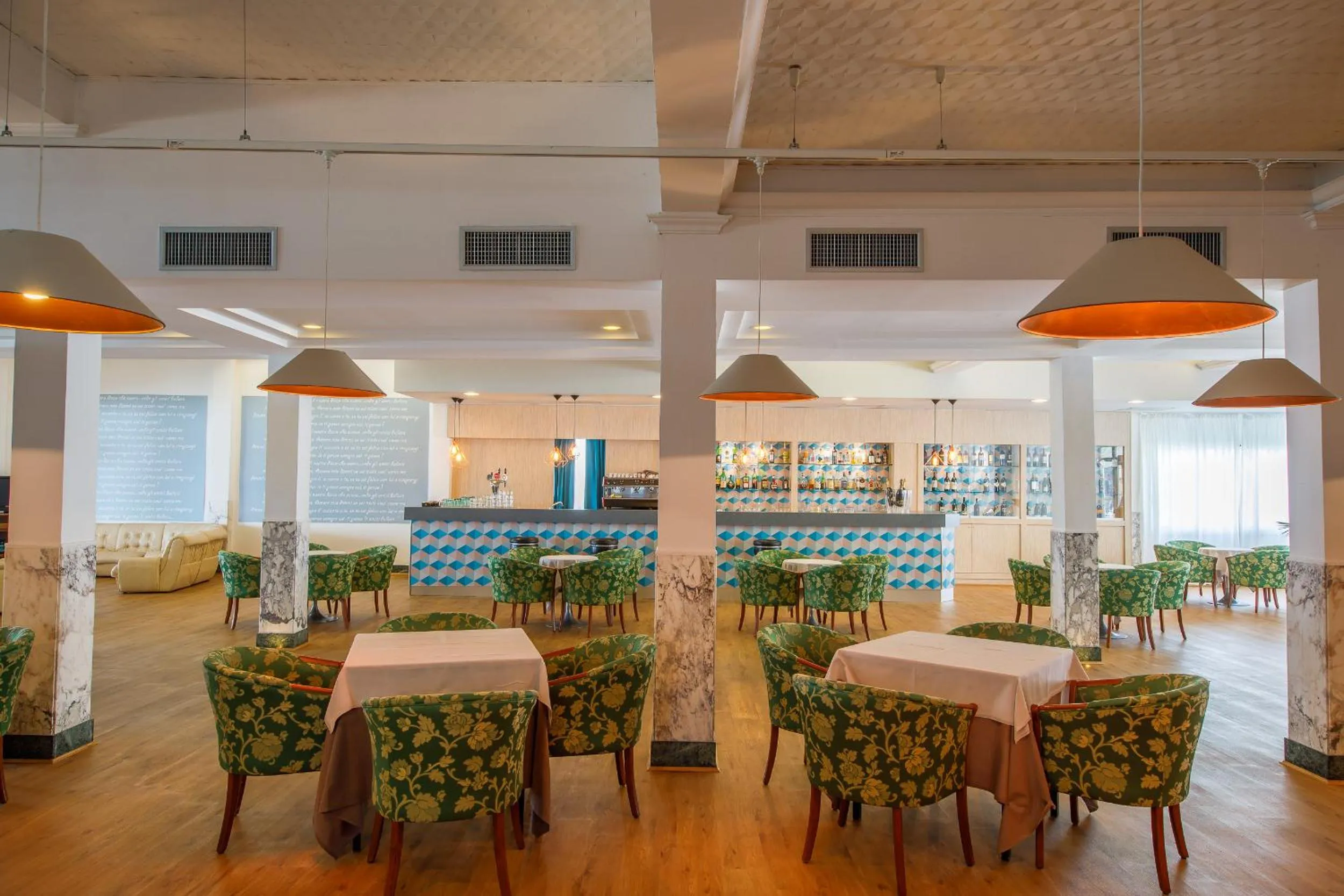 Restaurant/places to eat in Hotel Lidò