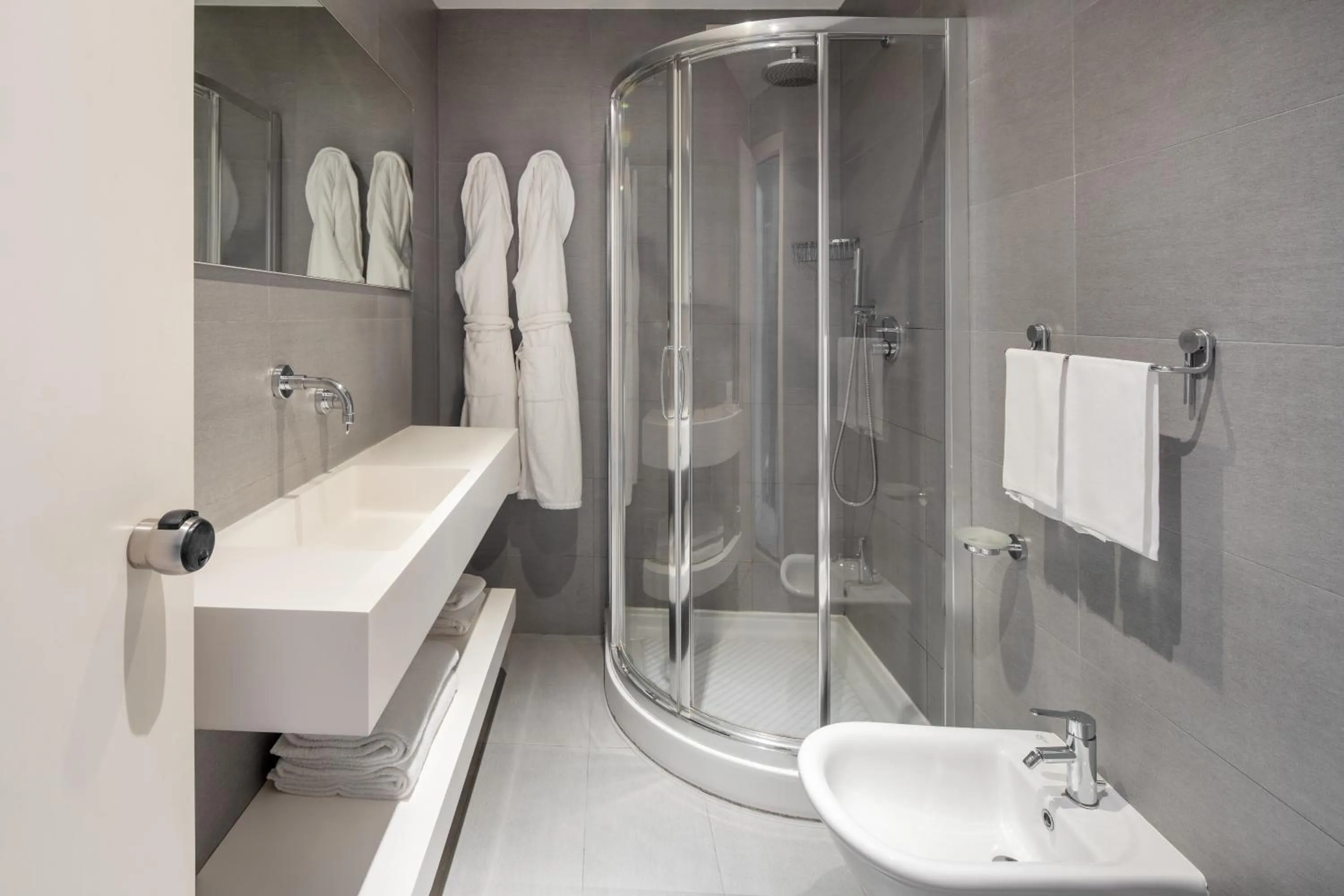 Bathroom in UNAWAY Hotel Forte Dei Marmi