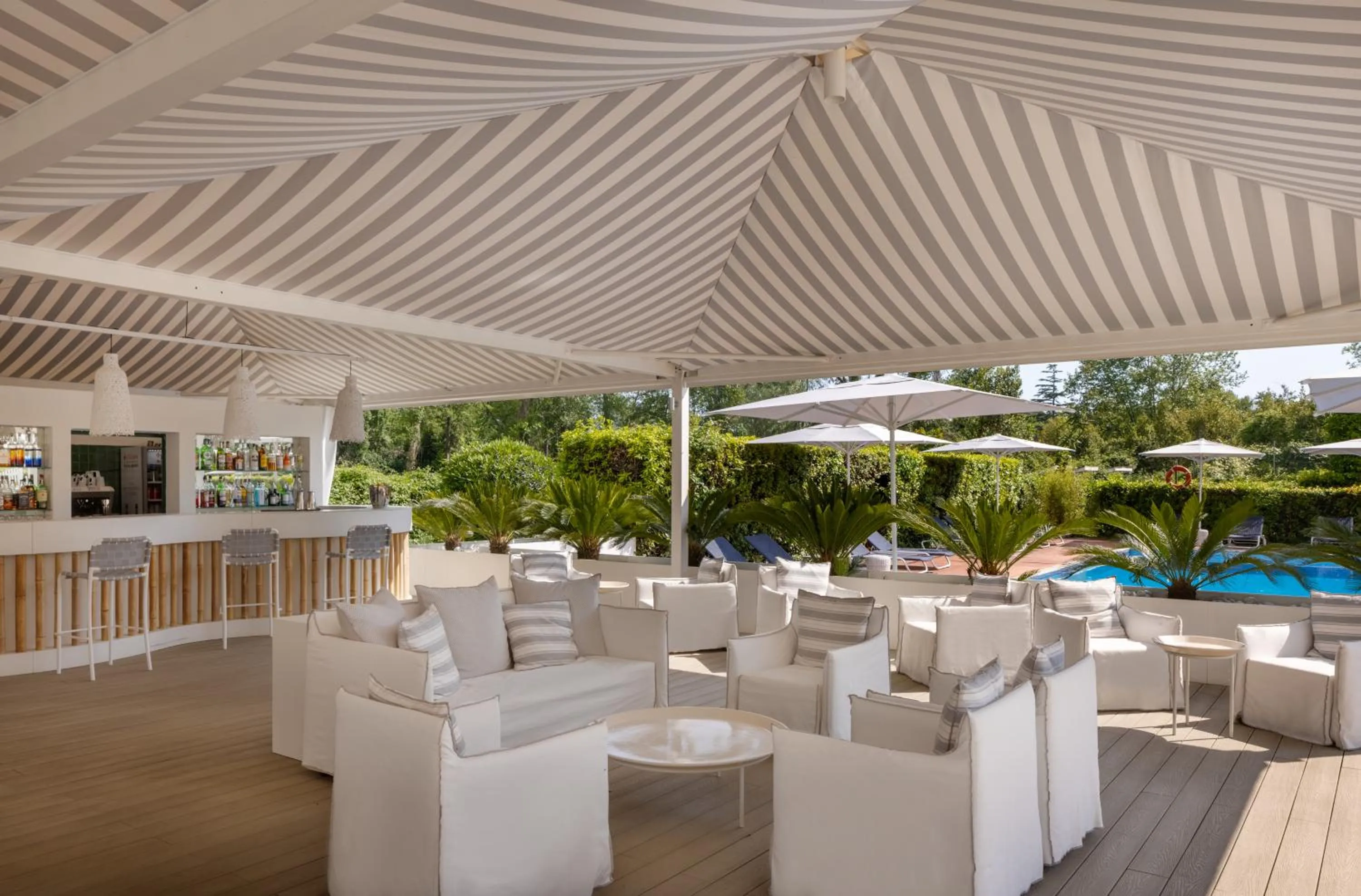 Lounge or bar, Restaurant/Places to Eat in UNAWAY Hotel Forte Dei Marmi