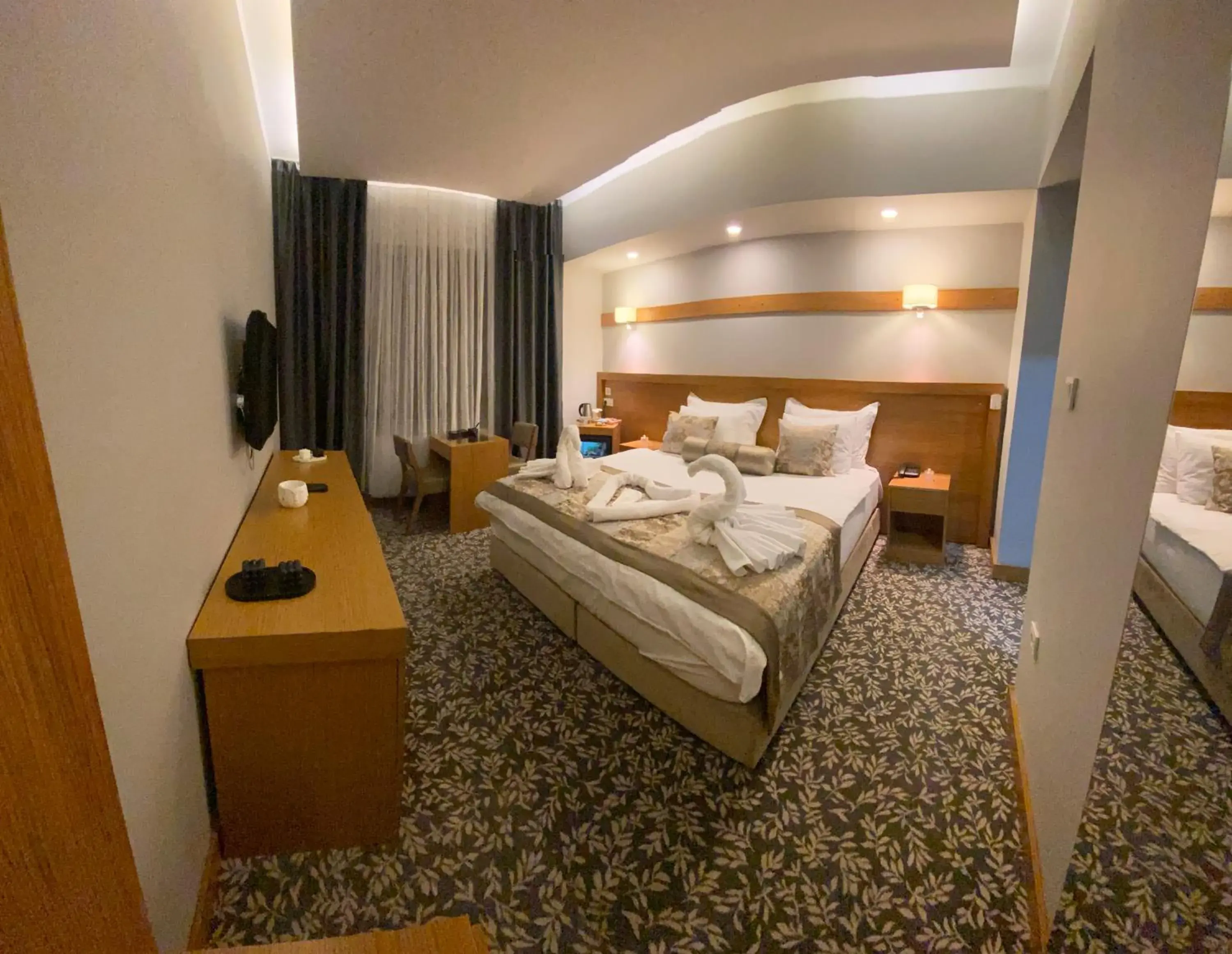 Bed in Won Plaza Bed in Won Plaza