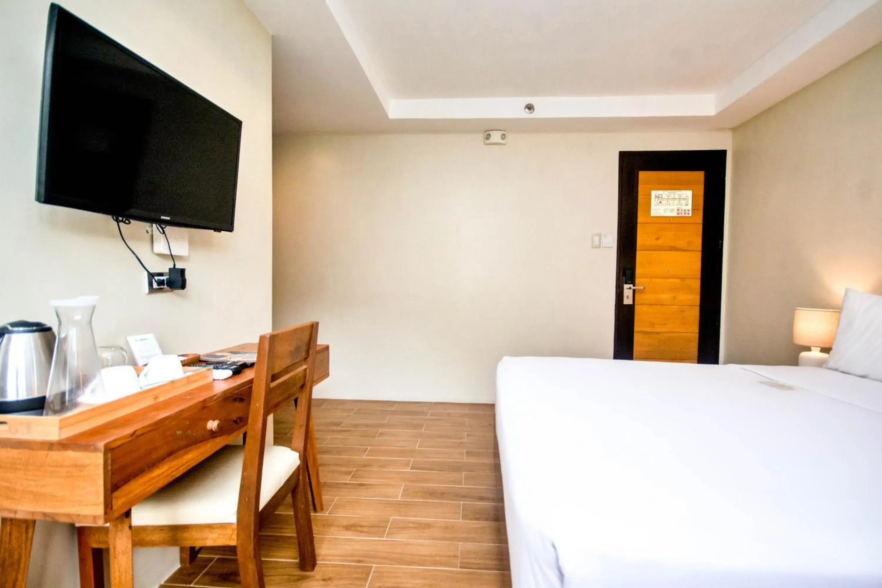 Photo of the whole room, Bed in Serene La Playa Boracay Photo of the whole room, Bed in Serene La Playa Boracay