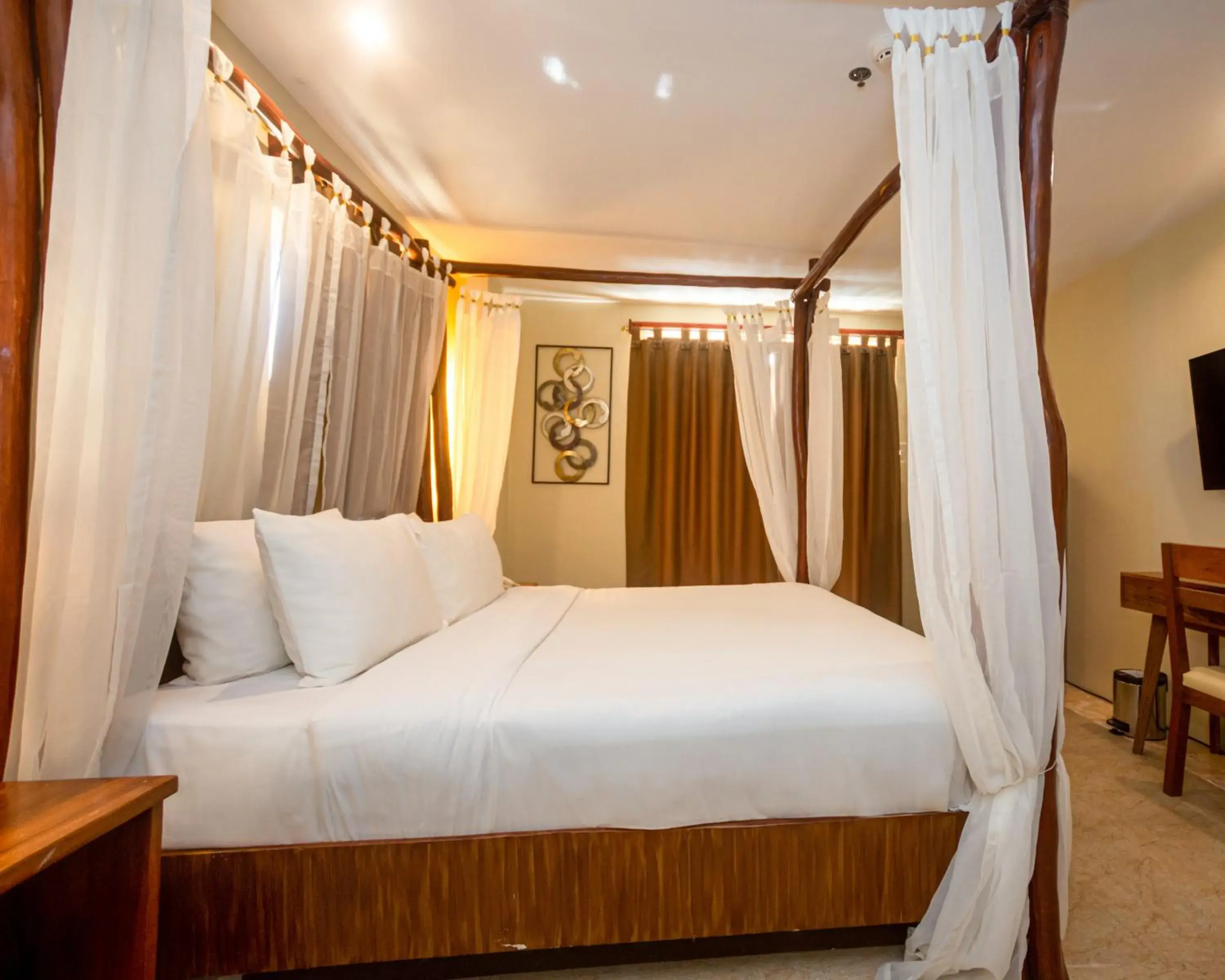 Bedroom, Bed in Serene La Playa Boracay Bedroom, Bed in Serene La Playa Boracay