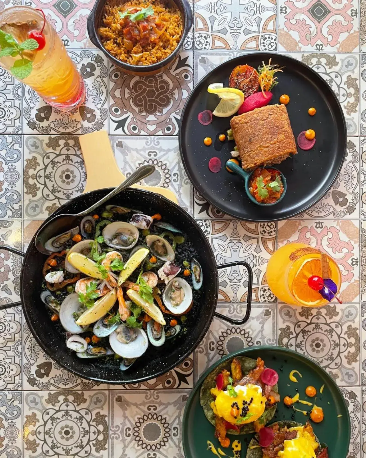 Food and drinks in Serene La Playa Boracay Food and drinks in Serene La Playa Boracay