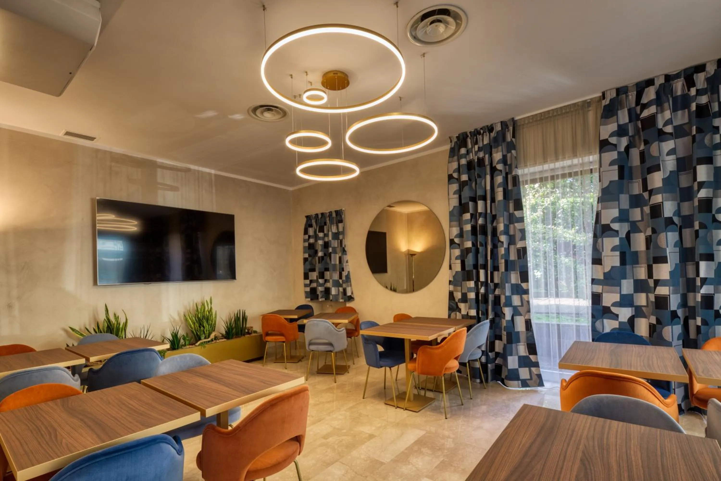 Communal lounge/ TV room in Hotel Nasco