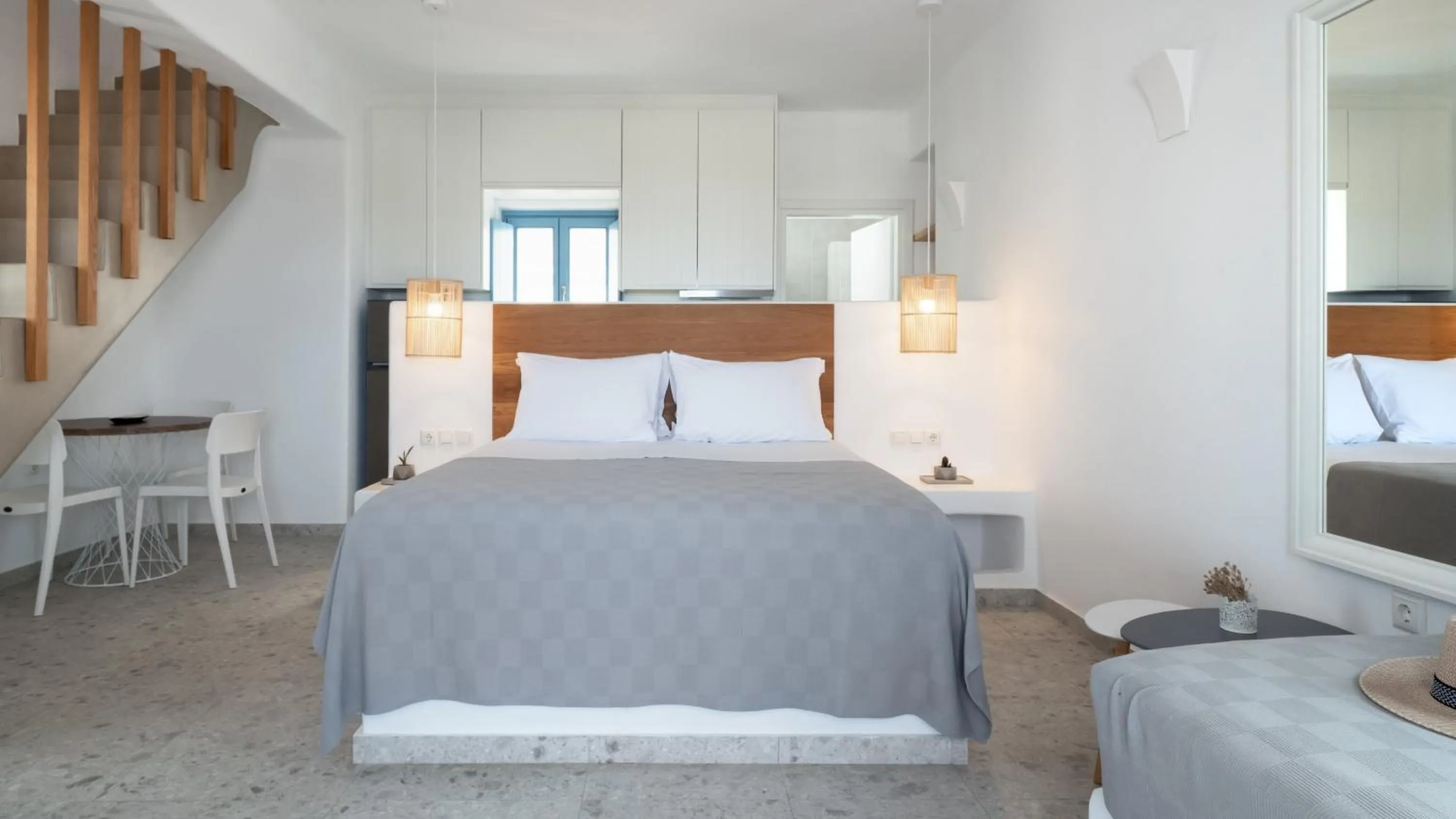 Bathroom, Bed in Camvillia Donoussa Village Suites