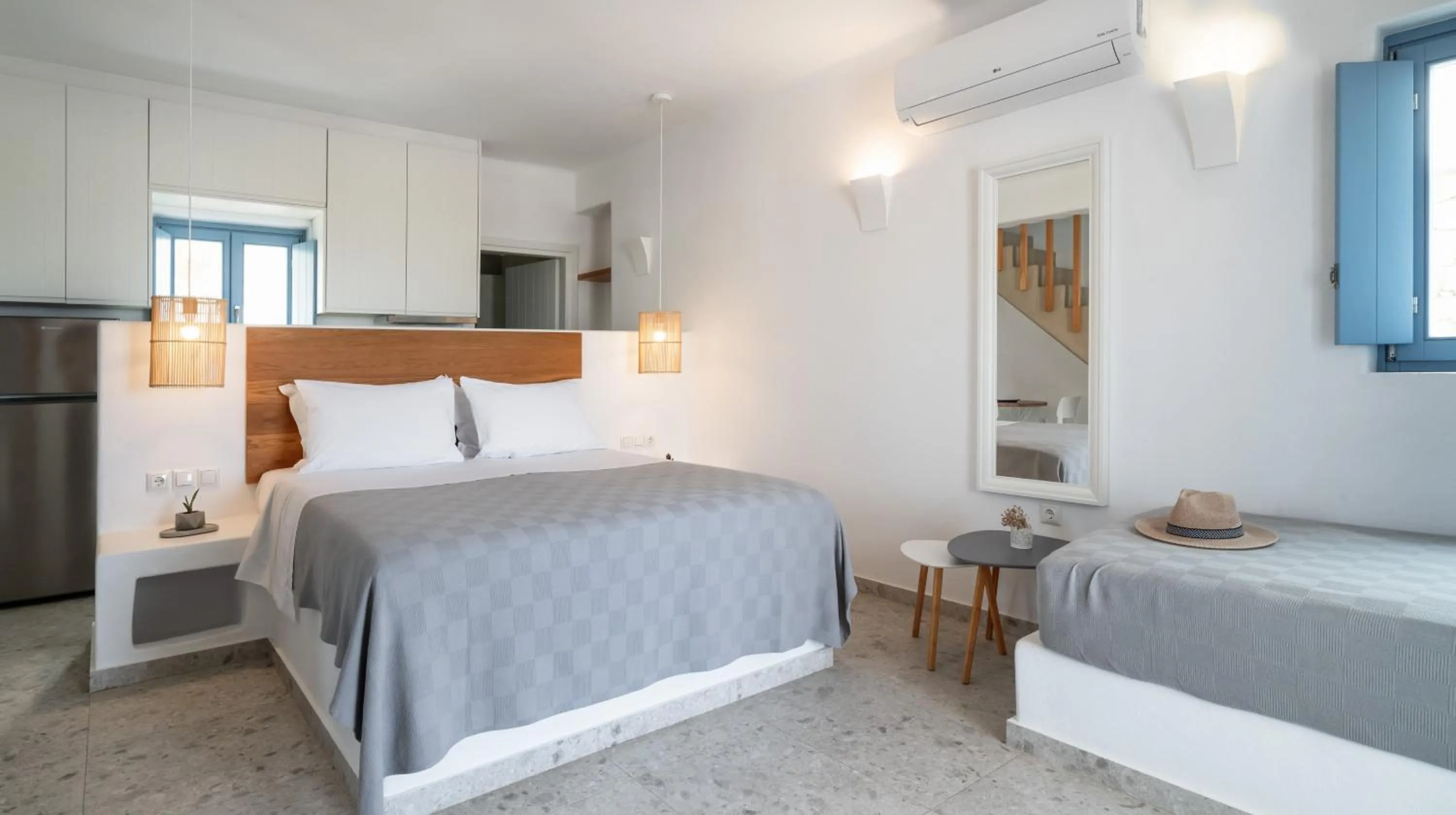 Bed in Camvillia Donoussa Village Suites