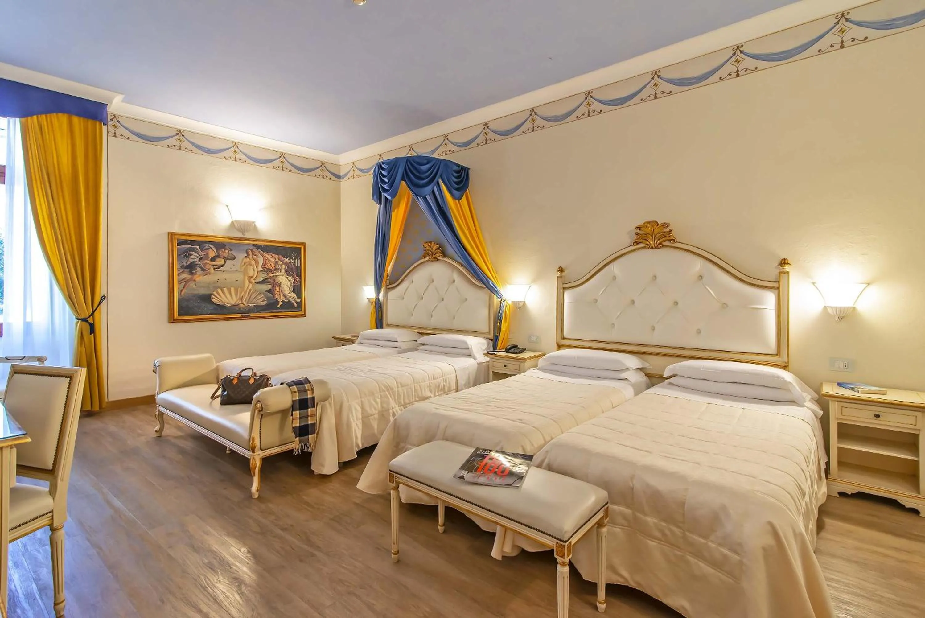 Bed in Hotel Porta Faenza