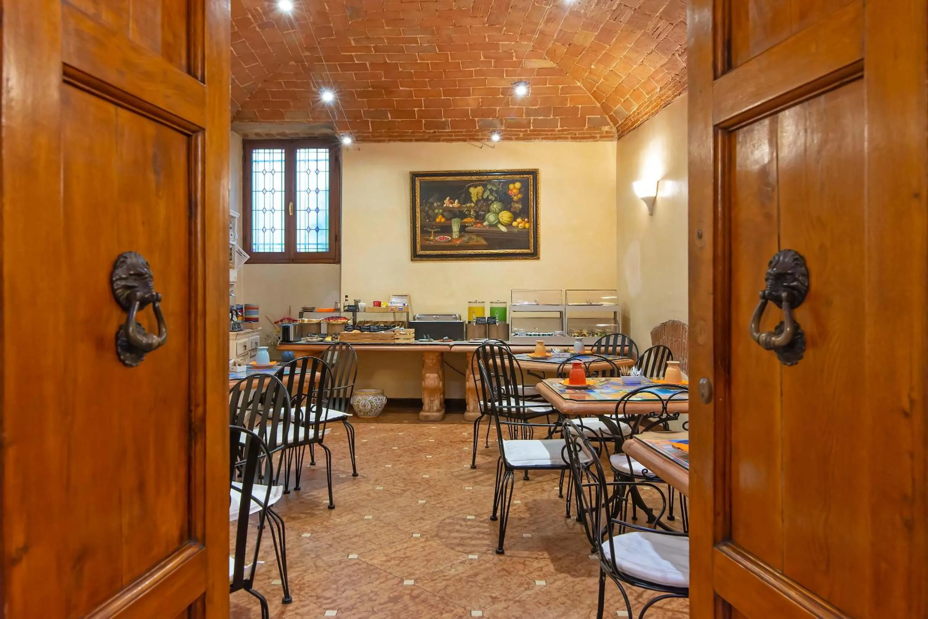 Breakfast in Hotel Porta Faenza