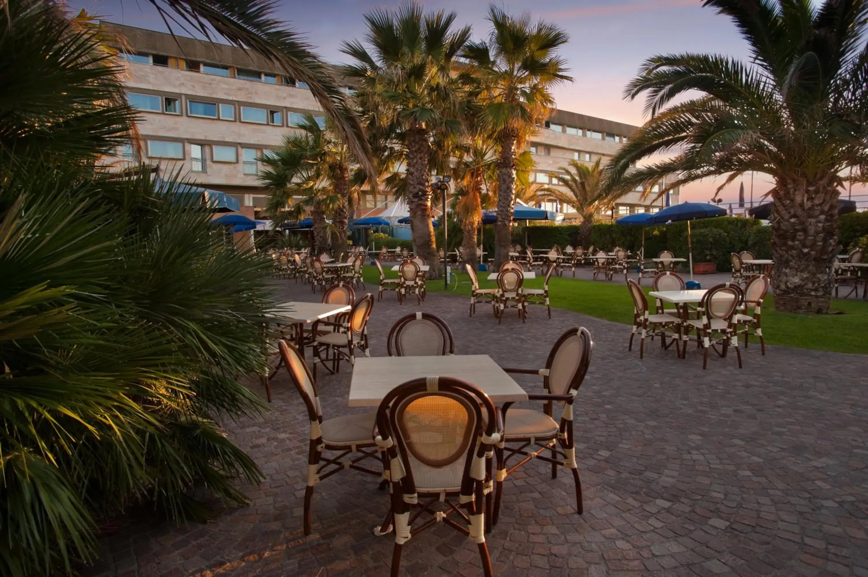 Restaurant/places to eat in Grand Hotel Continental Restaurant/places to eat in Grand Hotel Continental