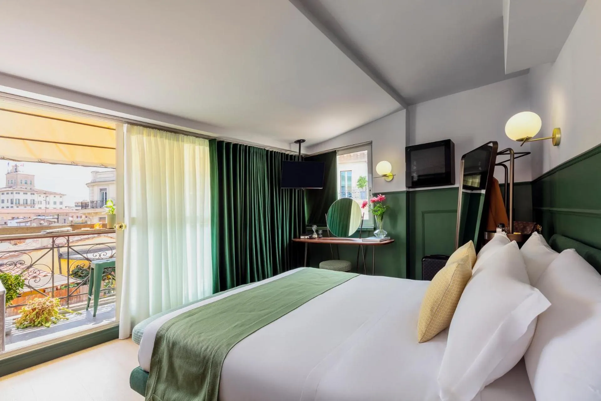 Photo of the whole room, Bed in Hotel Concordia