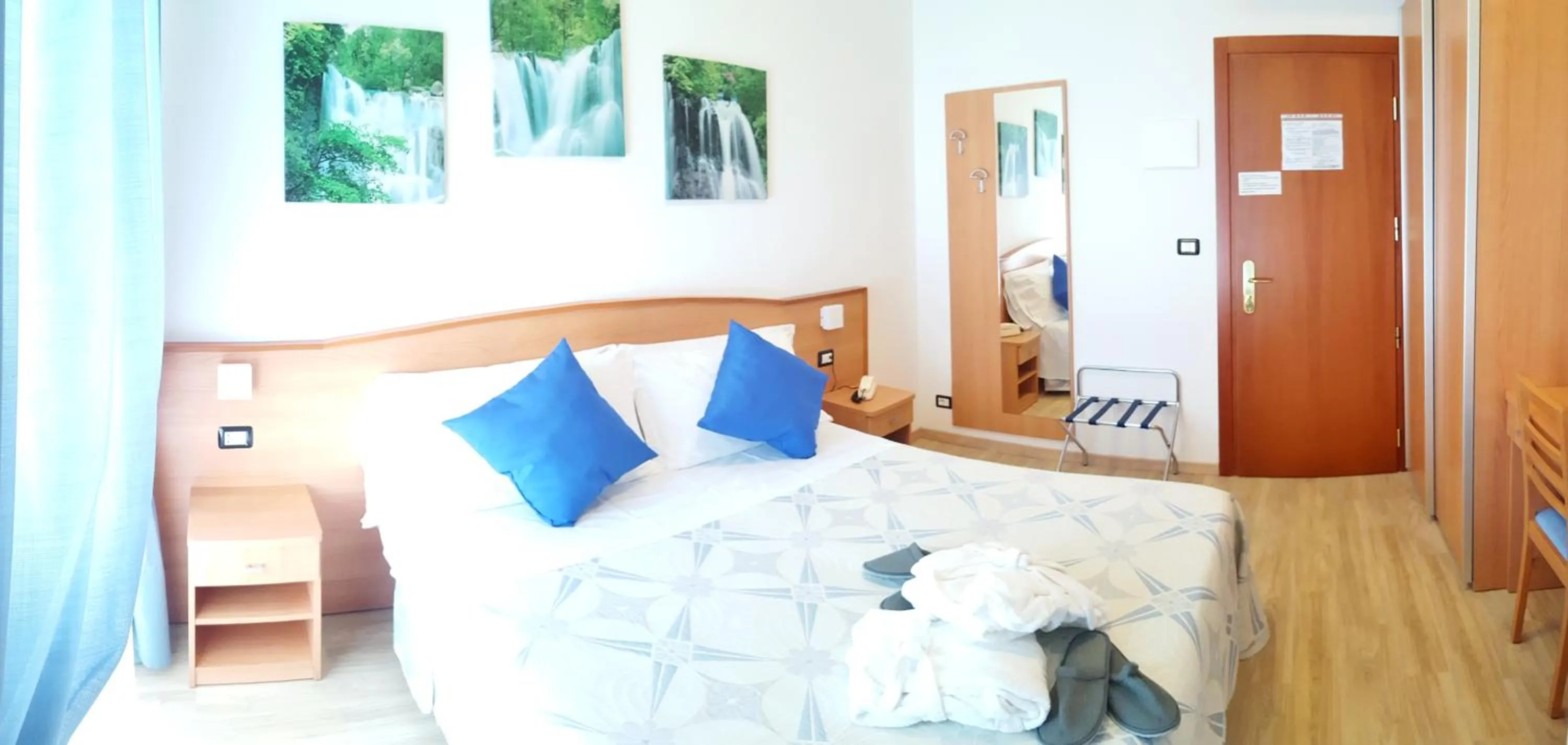 Bed in Hotel Mare Blu -- boutique