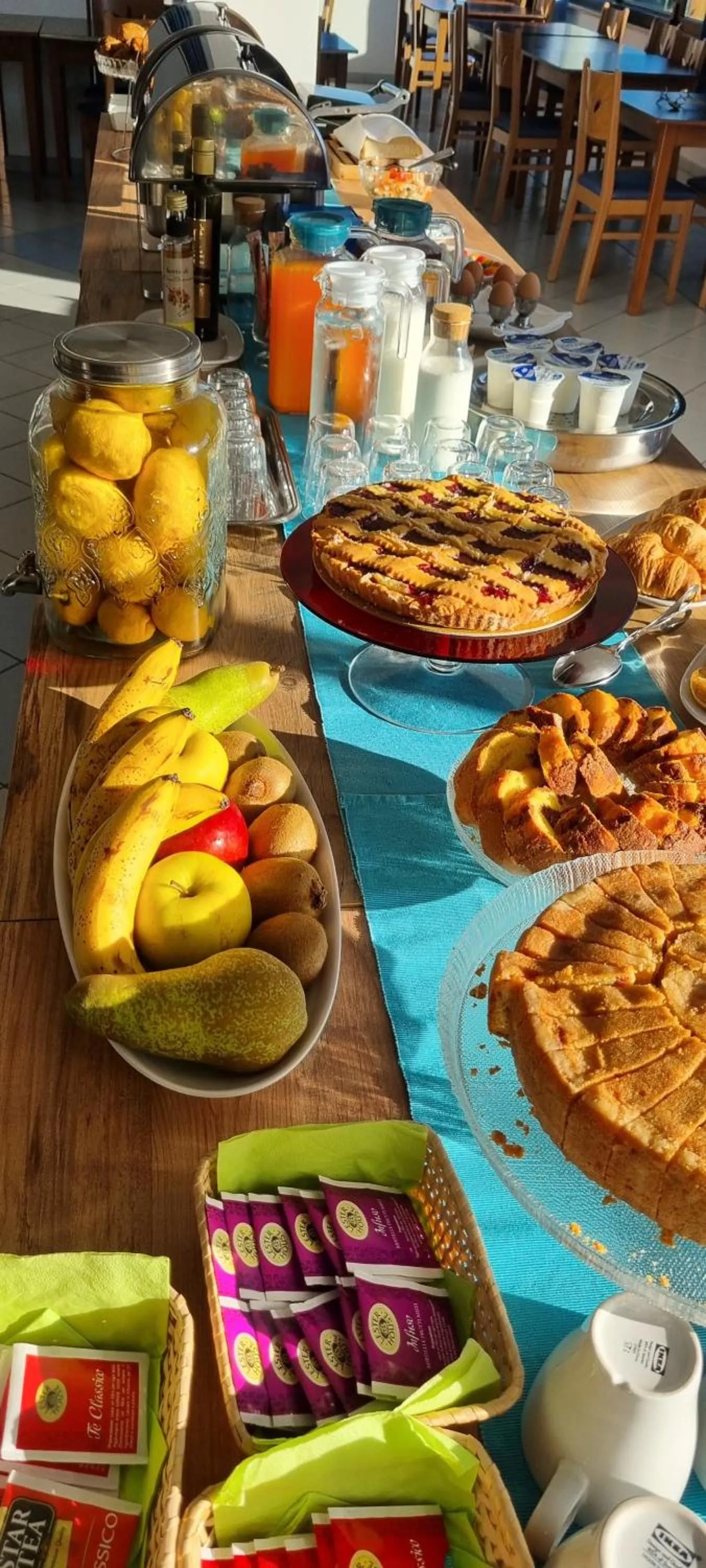 Breakfast in Hotel Mare Blu -- boutique