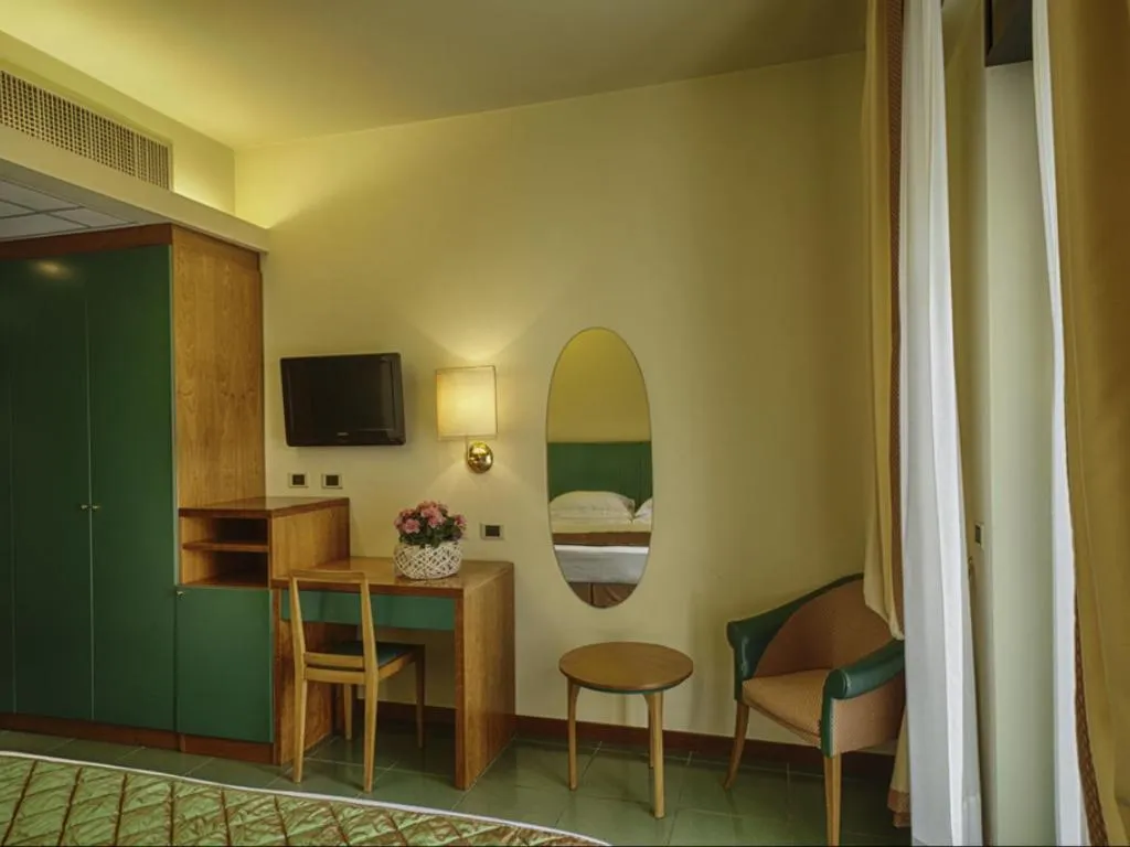 Bedroom in Hotel Cristallo