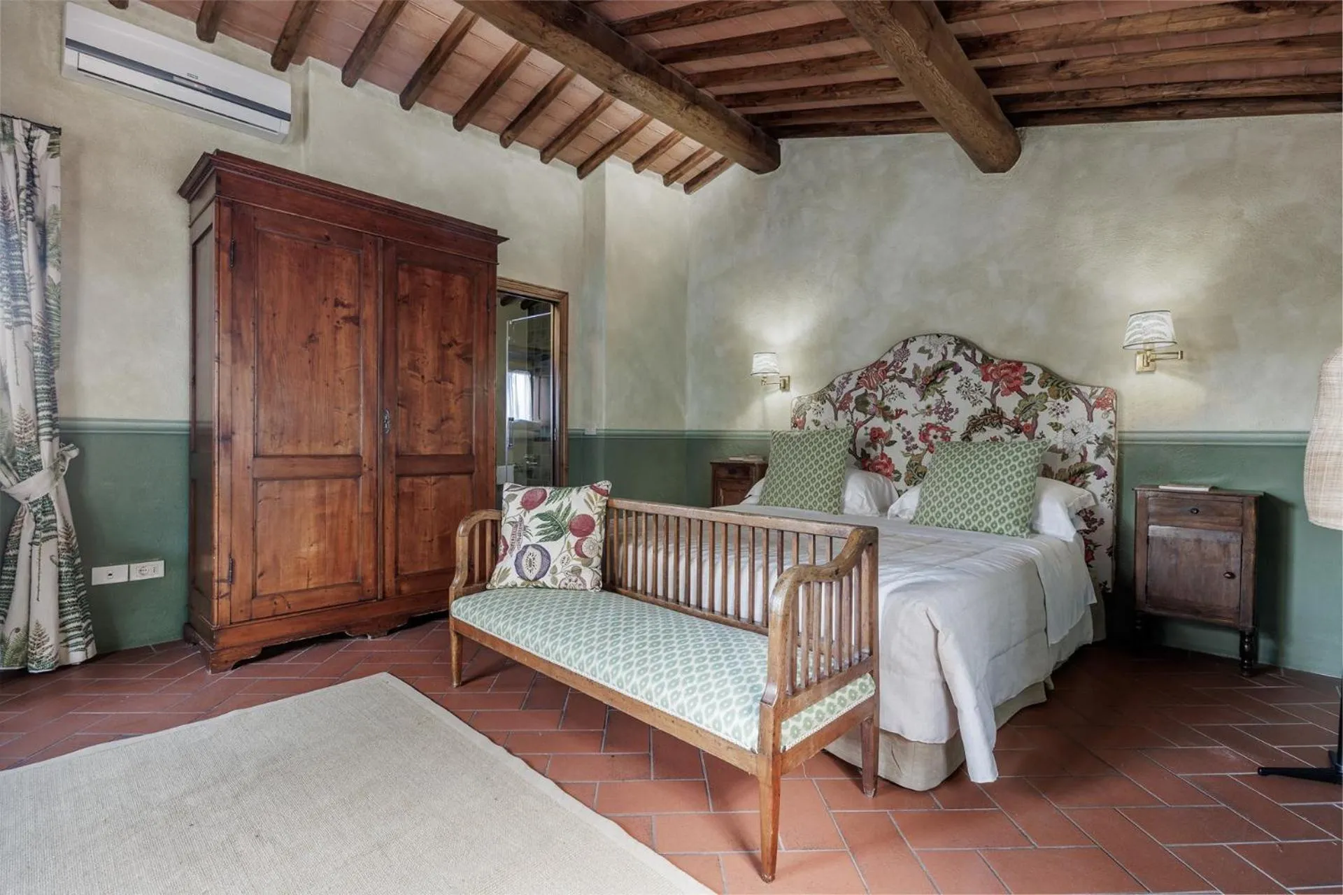 Bed in Borgo Vescine