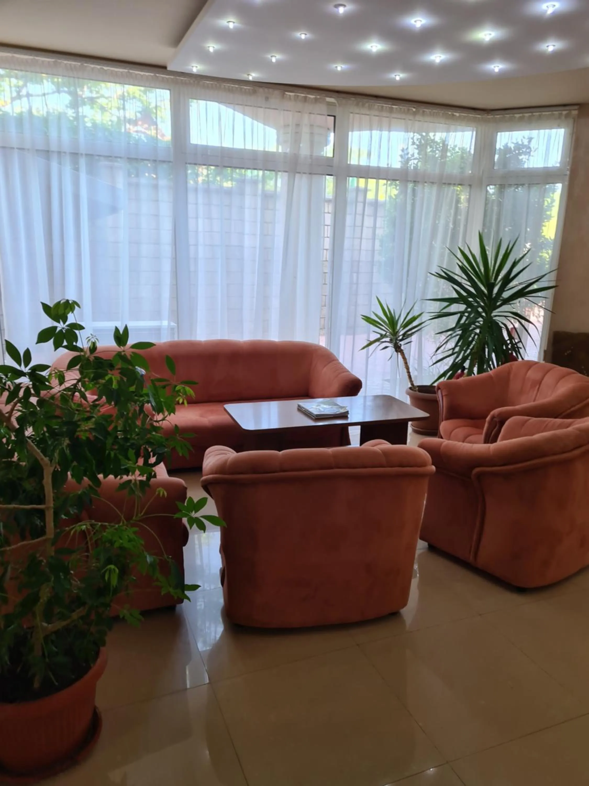 Lobby or reception in HOTEL PARIS Relax Zone