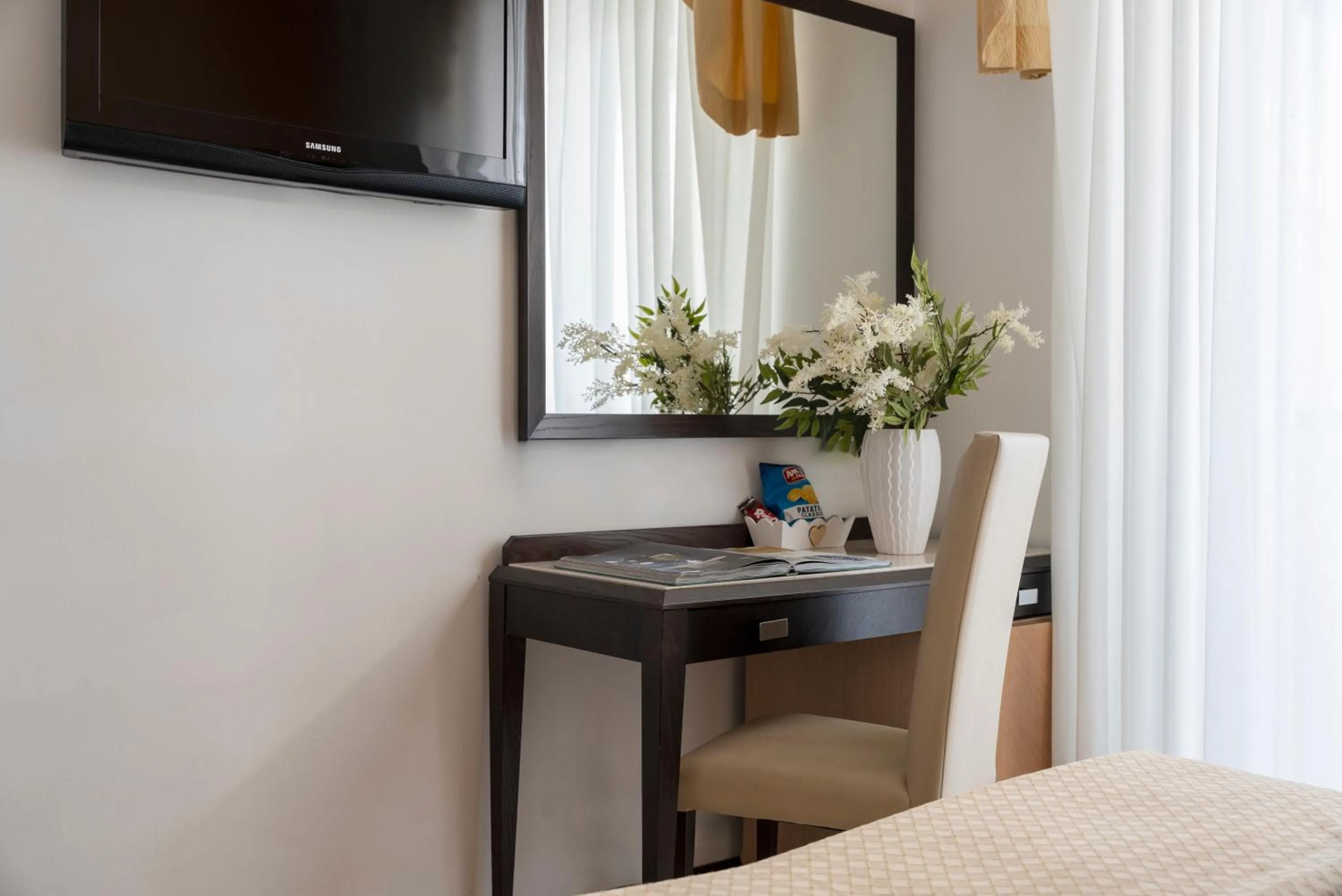 Bedroom in Hotel Du Soleil