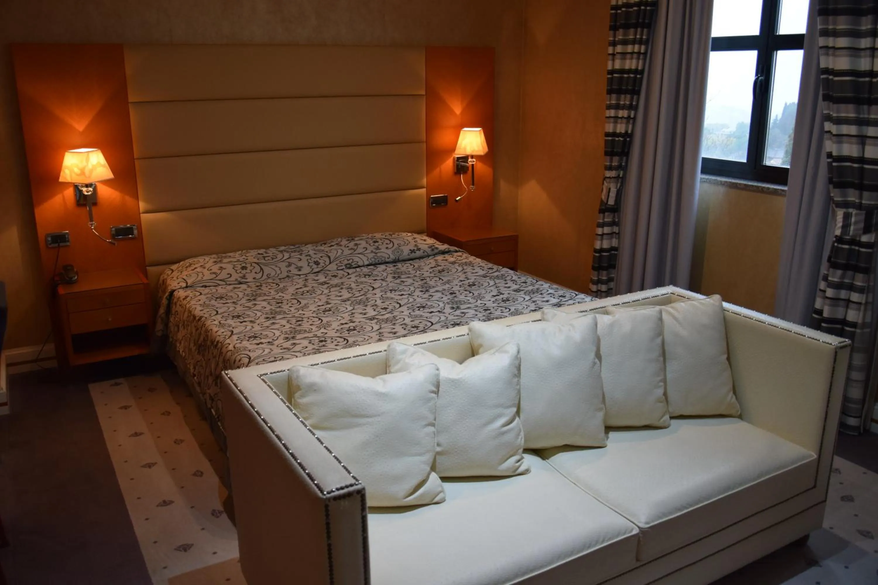 Bed in Hotel Perusia