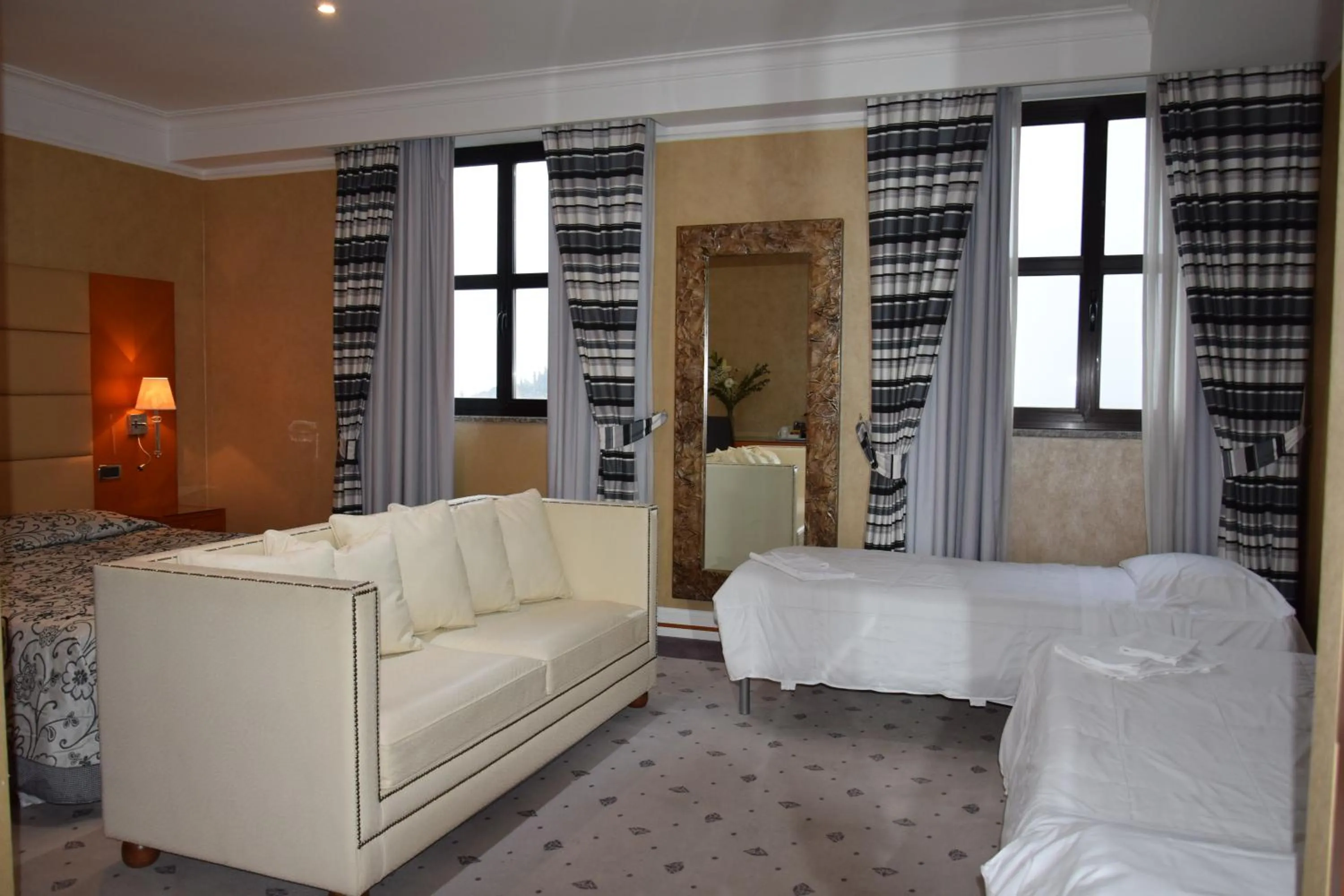 Bed in Hotel Perusia