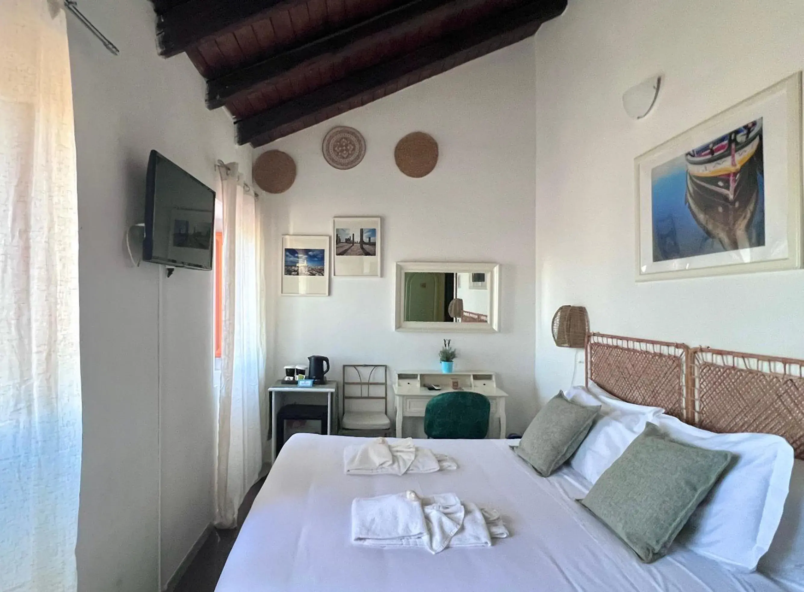 Bed in Hotel Posta Bed in Hotel Posta