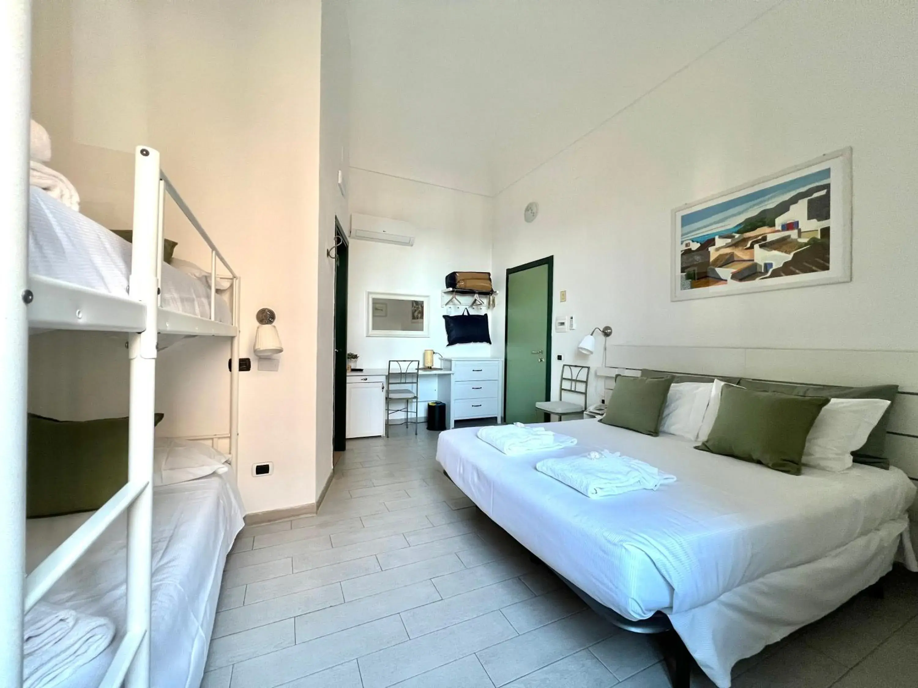 Bedroom, Bed in Hotel Posta Bedroom, Bed in Hotel Posta