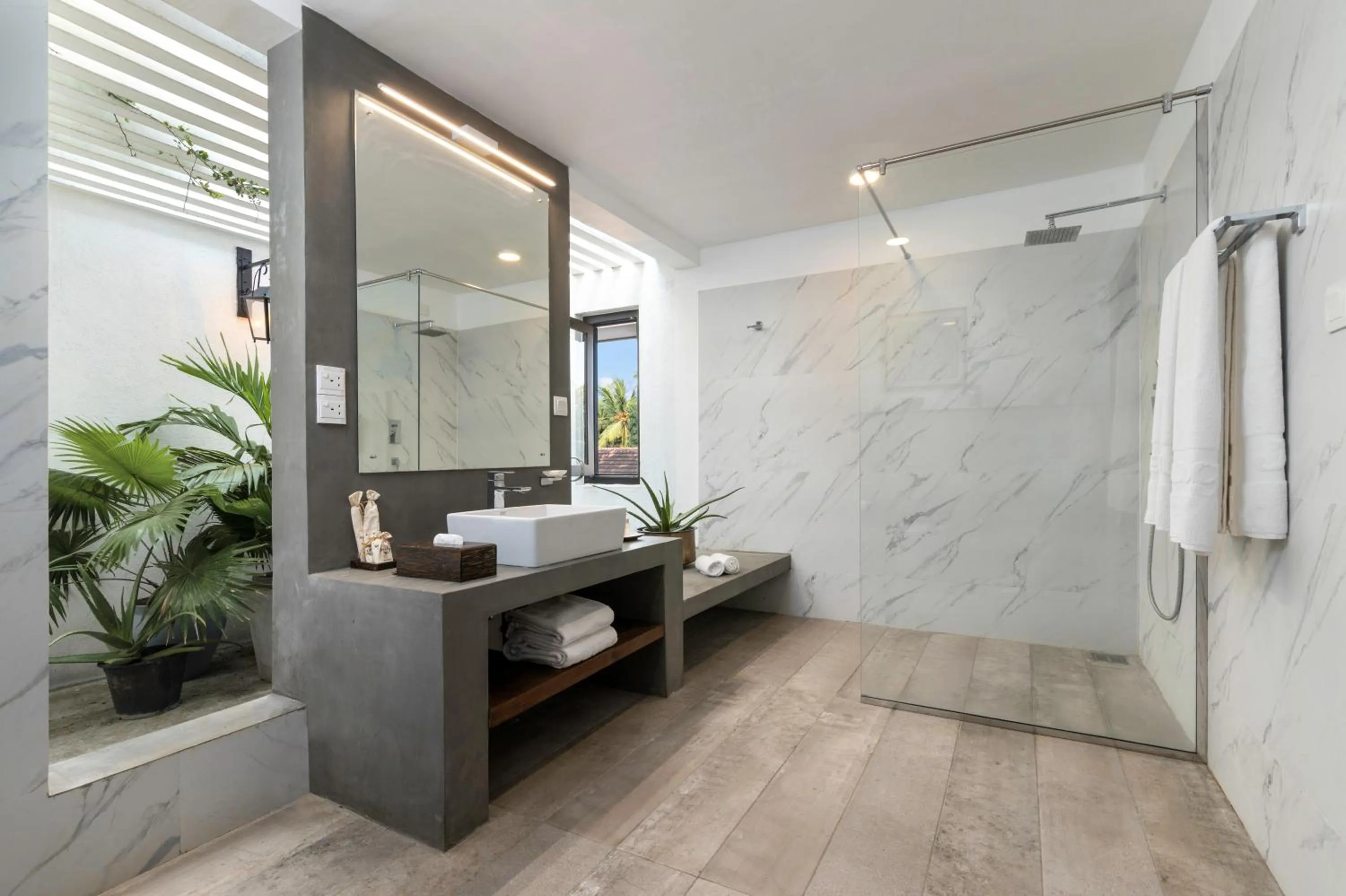 Bathroom in Jetwing Mahesa Bhawan