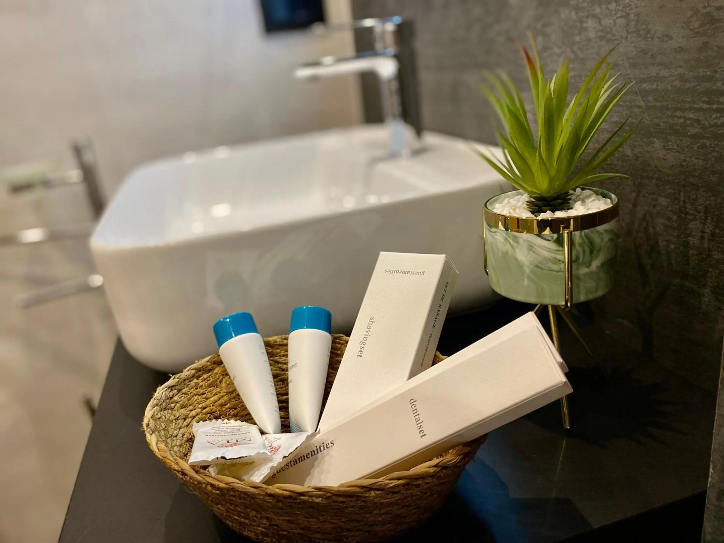 Bathroom in ELMAR HOTEL