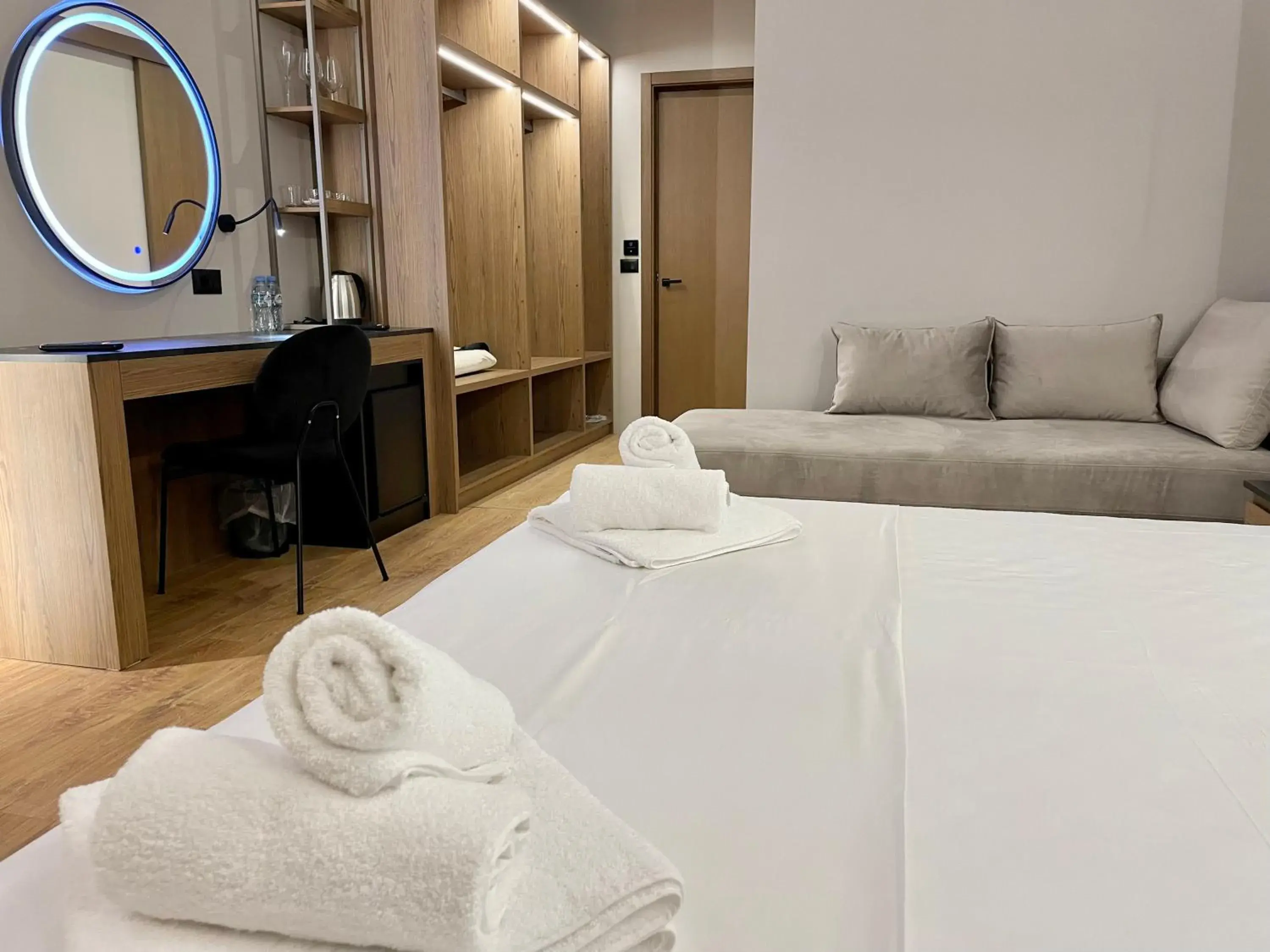 Comfort Triple Room in ELMAR HOTEL Comfort Triple Room in ELMAR HOTEL