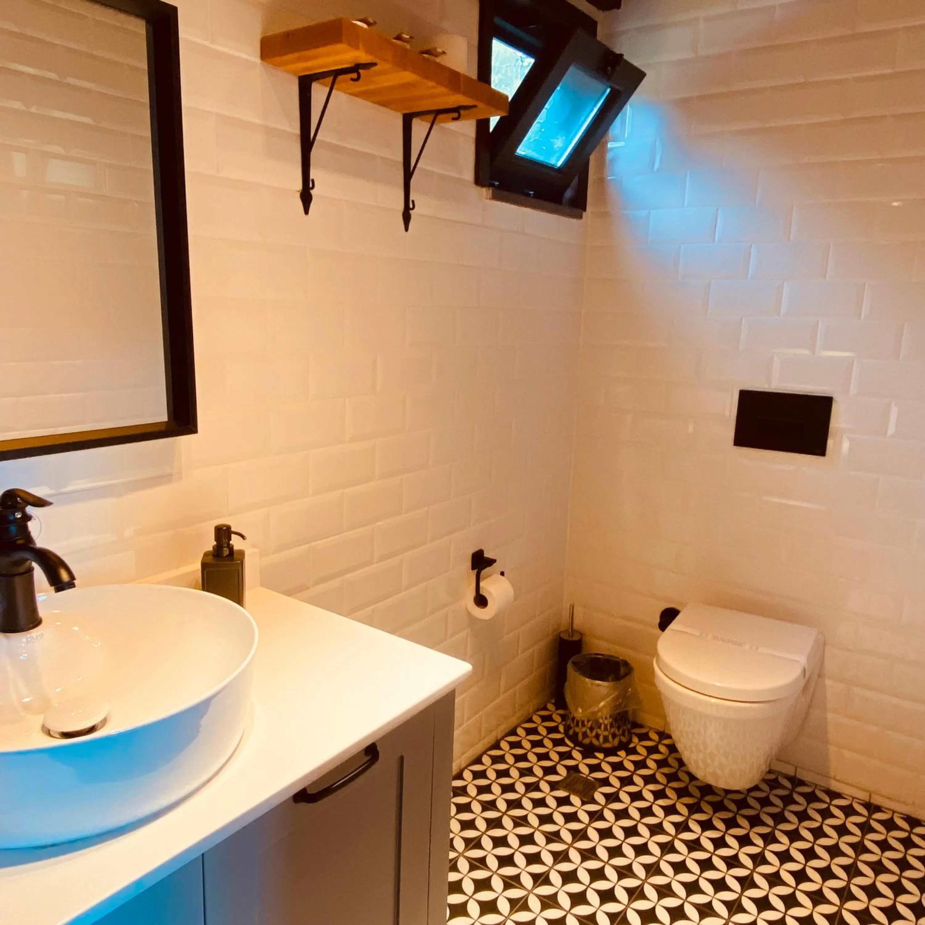 Toilet in Kartepe Panorama