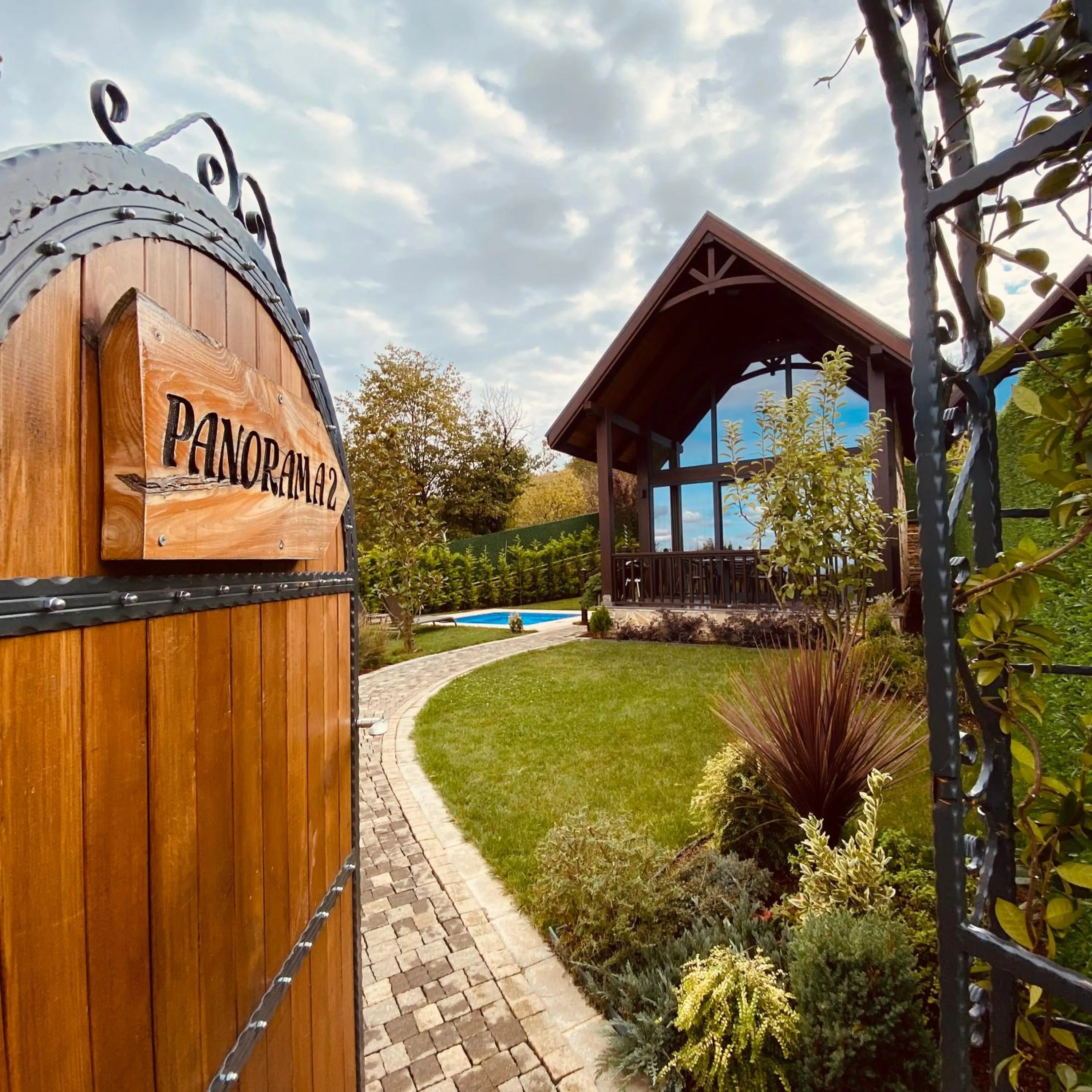 Facade/entrance in Kartepe Panorama