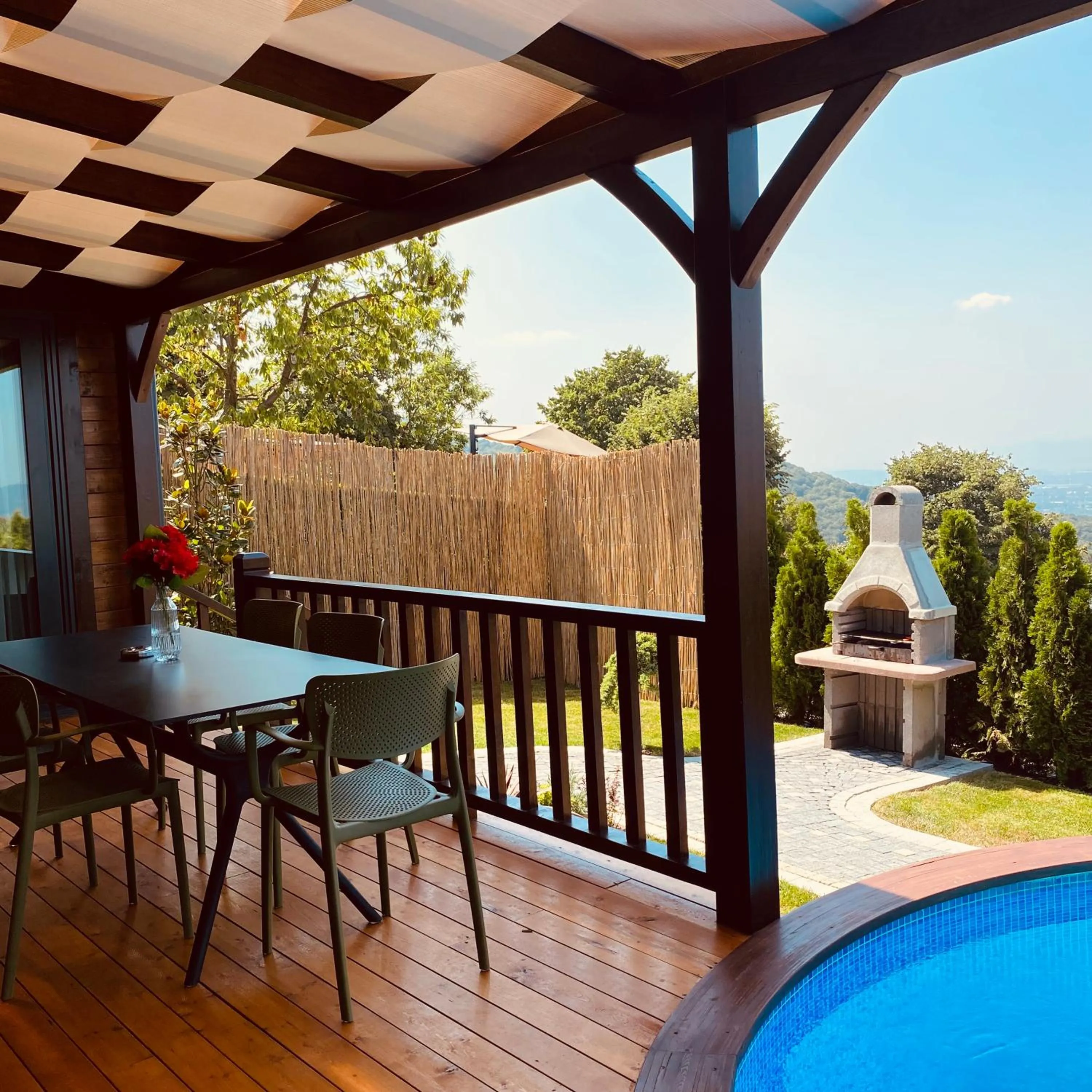 Patio in Kartepe Panorama