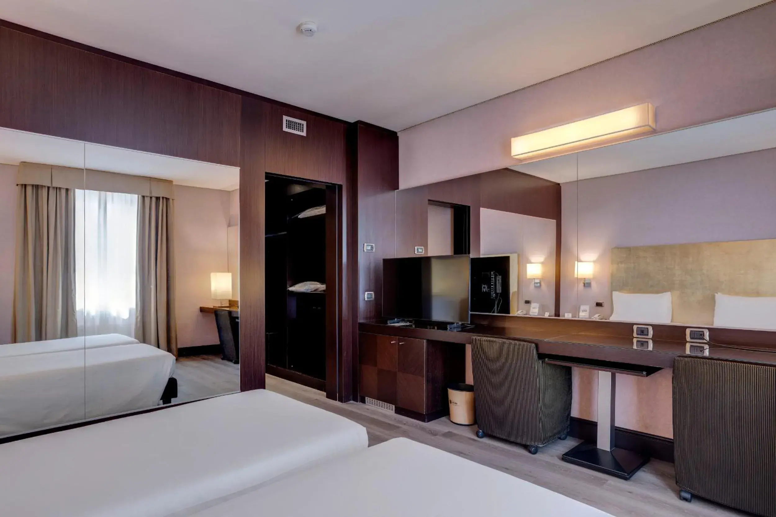 Photo of the whole room, Bed in Hotel Nord Photo of the whole room, Bed in Hotel Nord