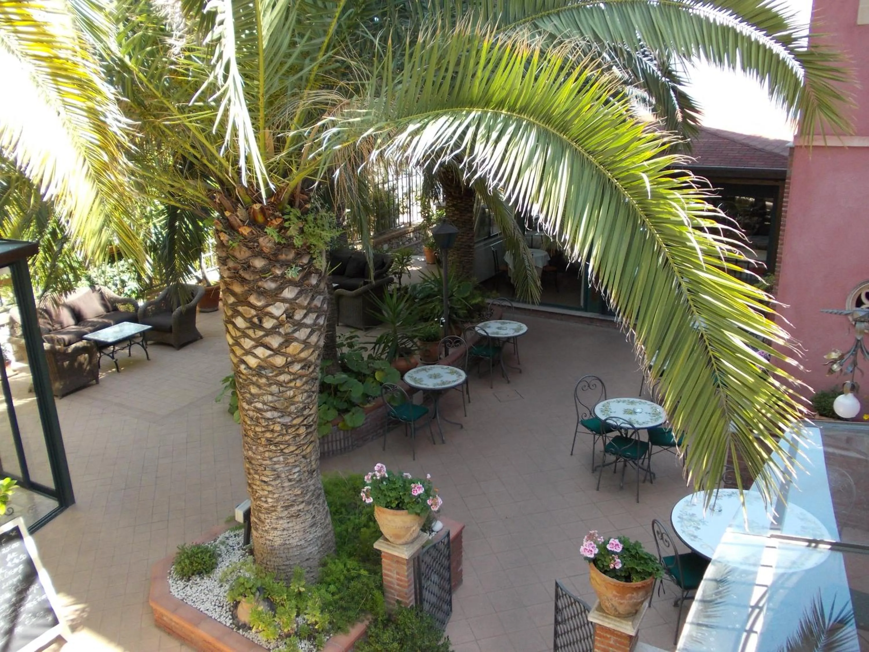 Balcony/Terrace in Hotel "La Pensione Svizzera"