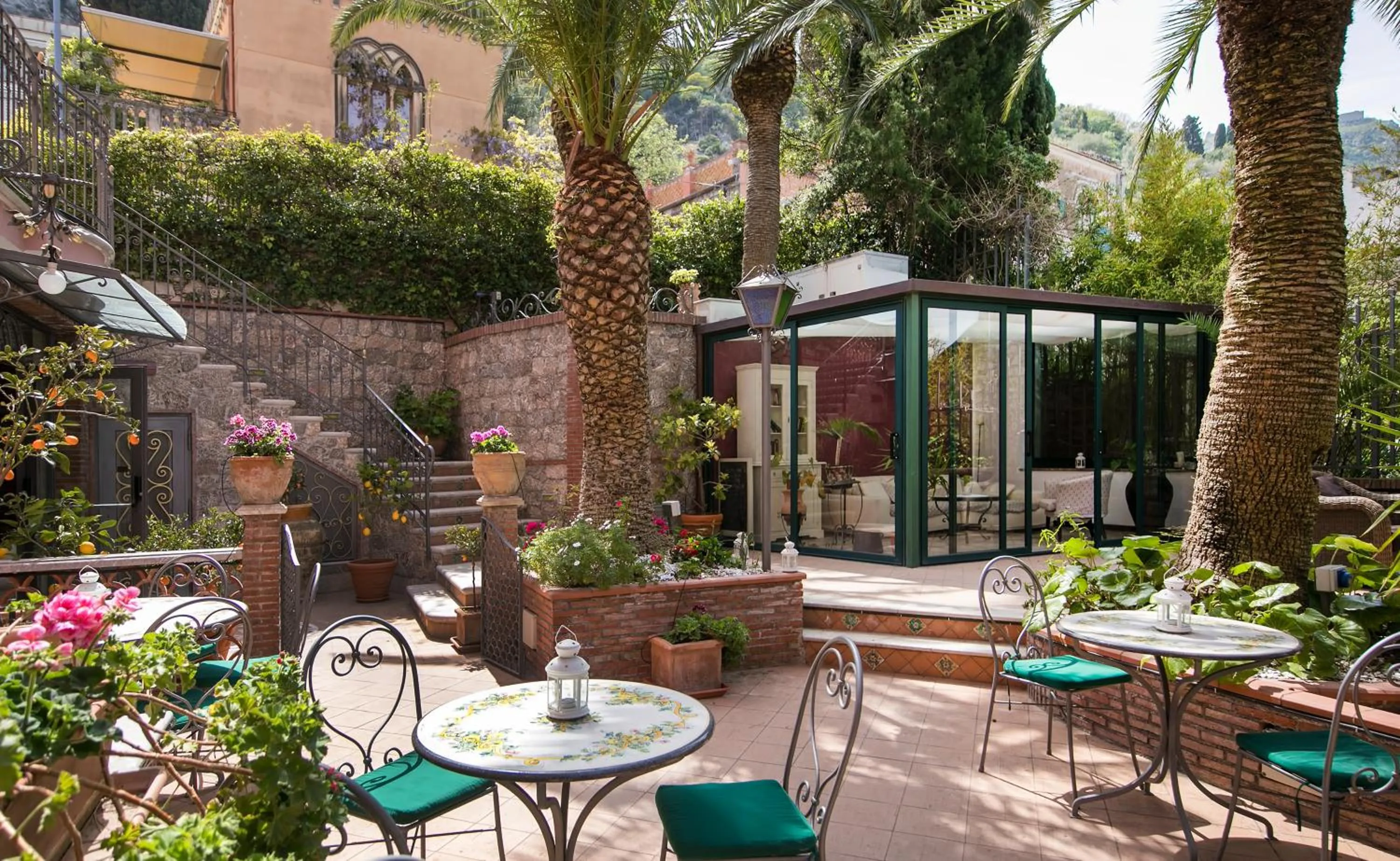 Hotel "La Pensione Svizzera"