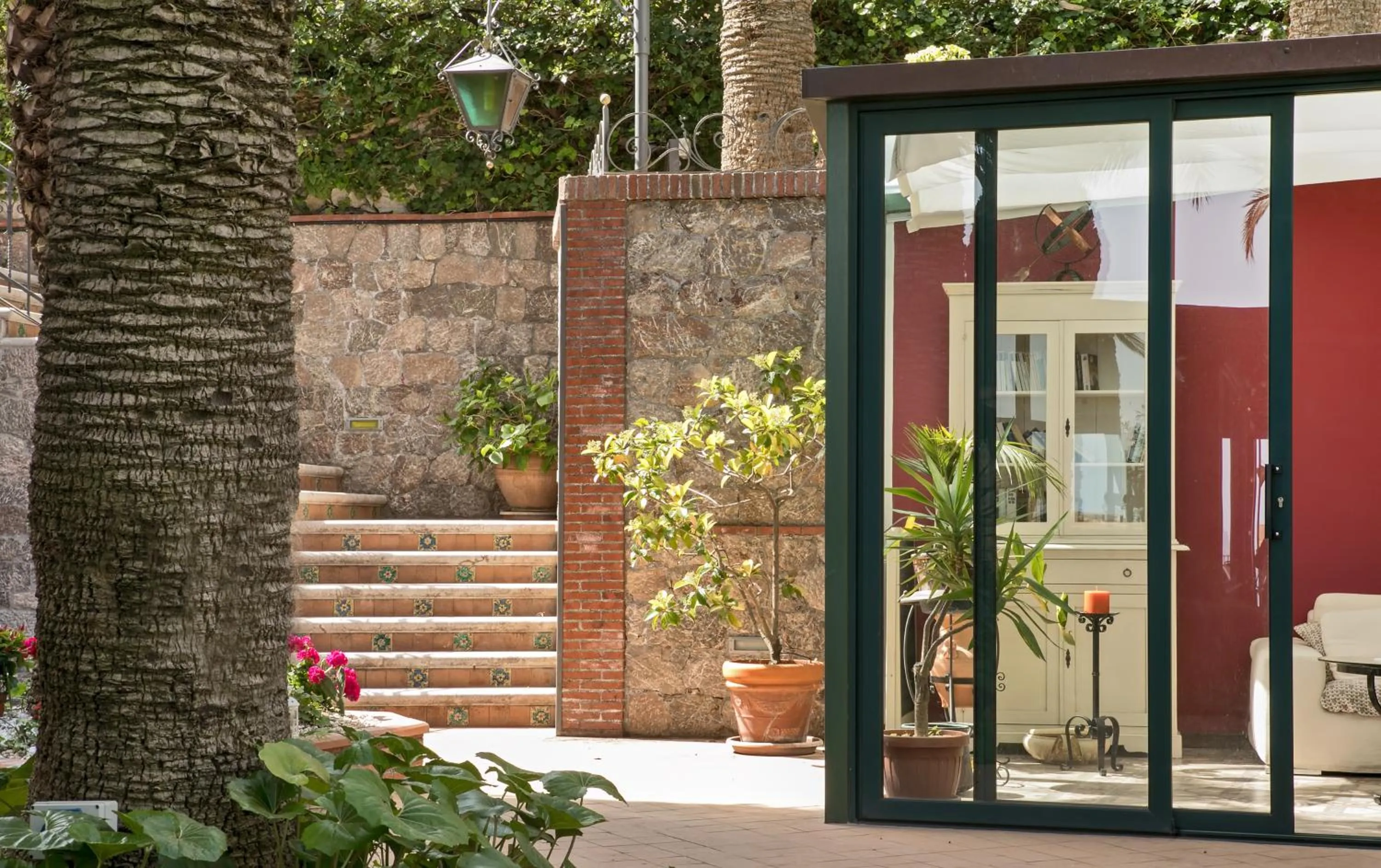 Hotel "La Pensione Svizzera"