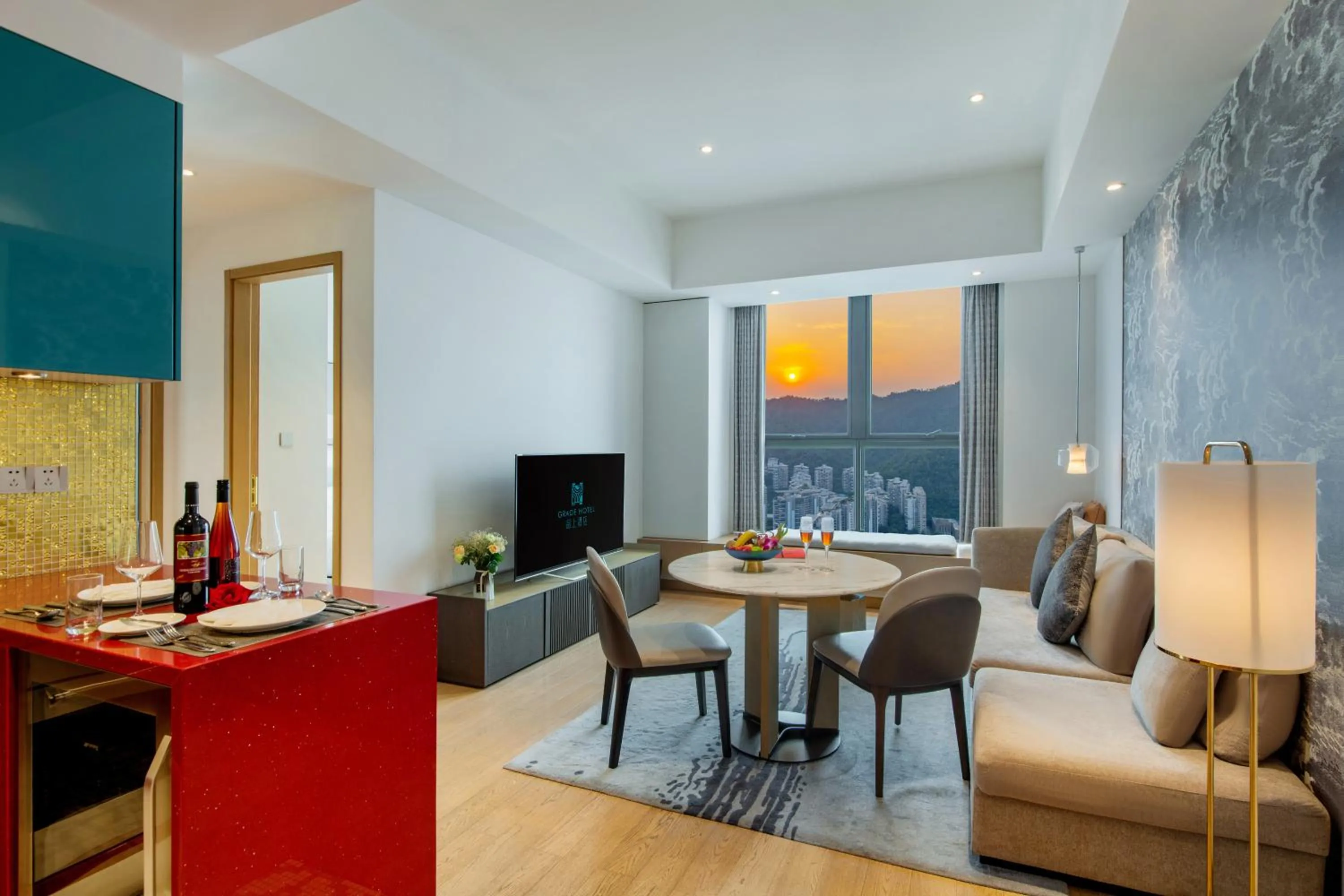 Living room in Grade Hotel Shenzhen Shekou Sea World