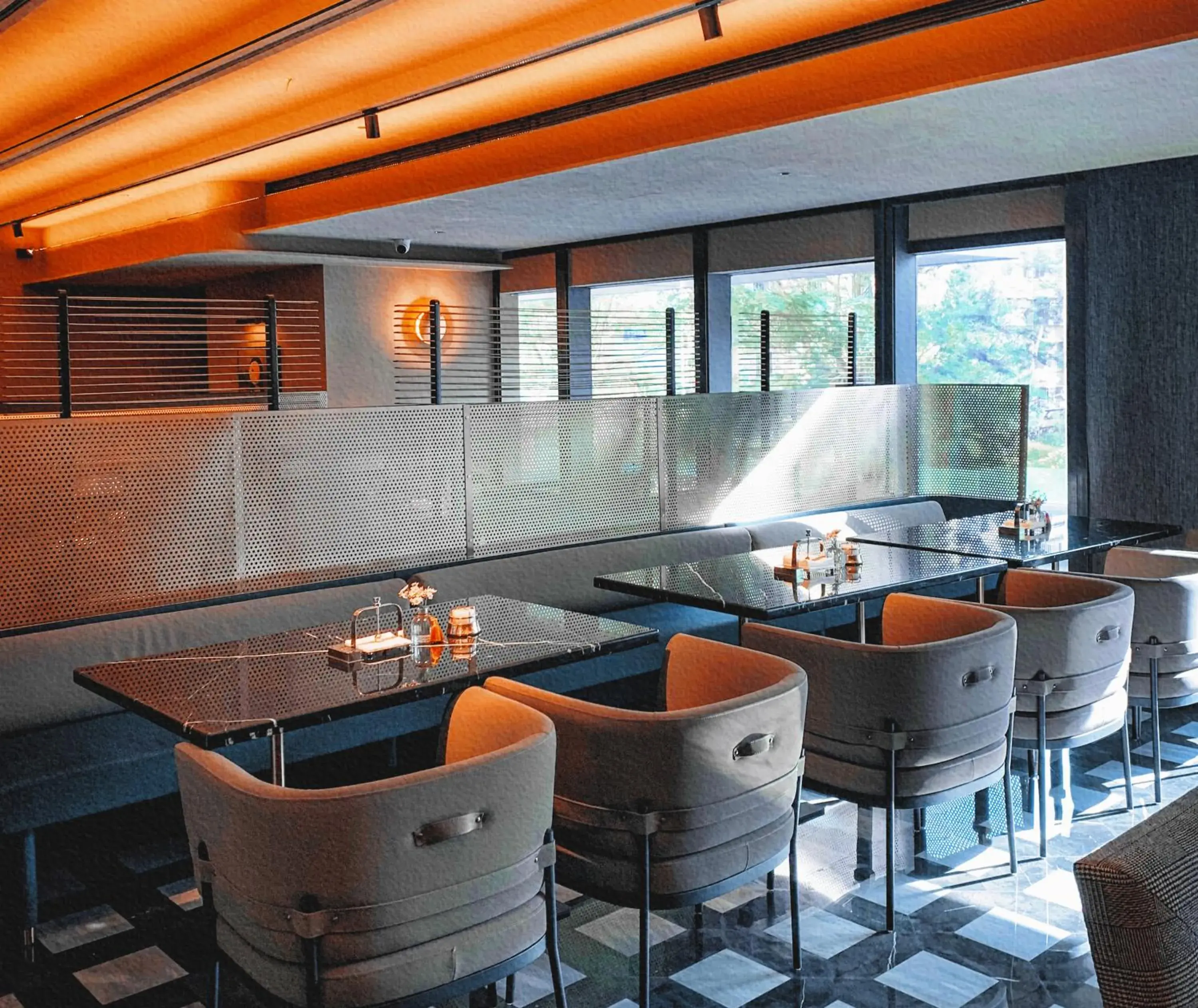 Restaurant/places to eat in Grade Hotel Shenzhen Shekou Sea World Restaurant/places to eat in Grade Hotel Shenzhen Shekou Sea World