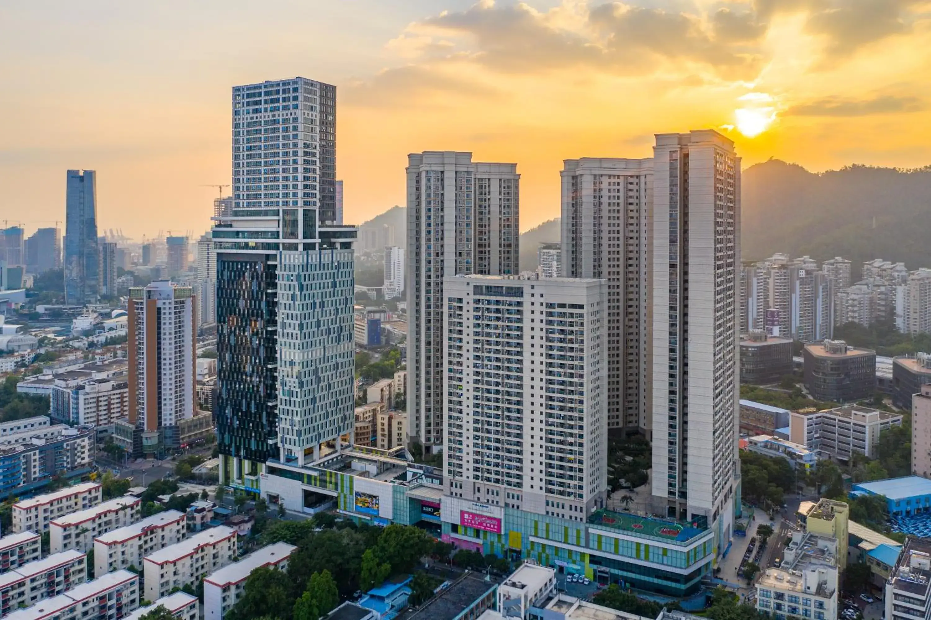 Bird's eye view in Grade Hotel Shenzhen Shekou Sea World Bird's eye view in Grade Hotel Shenzhen Shekou Sea World