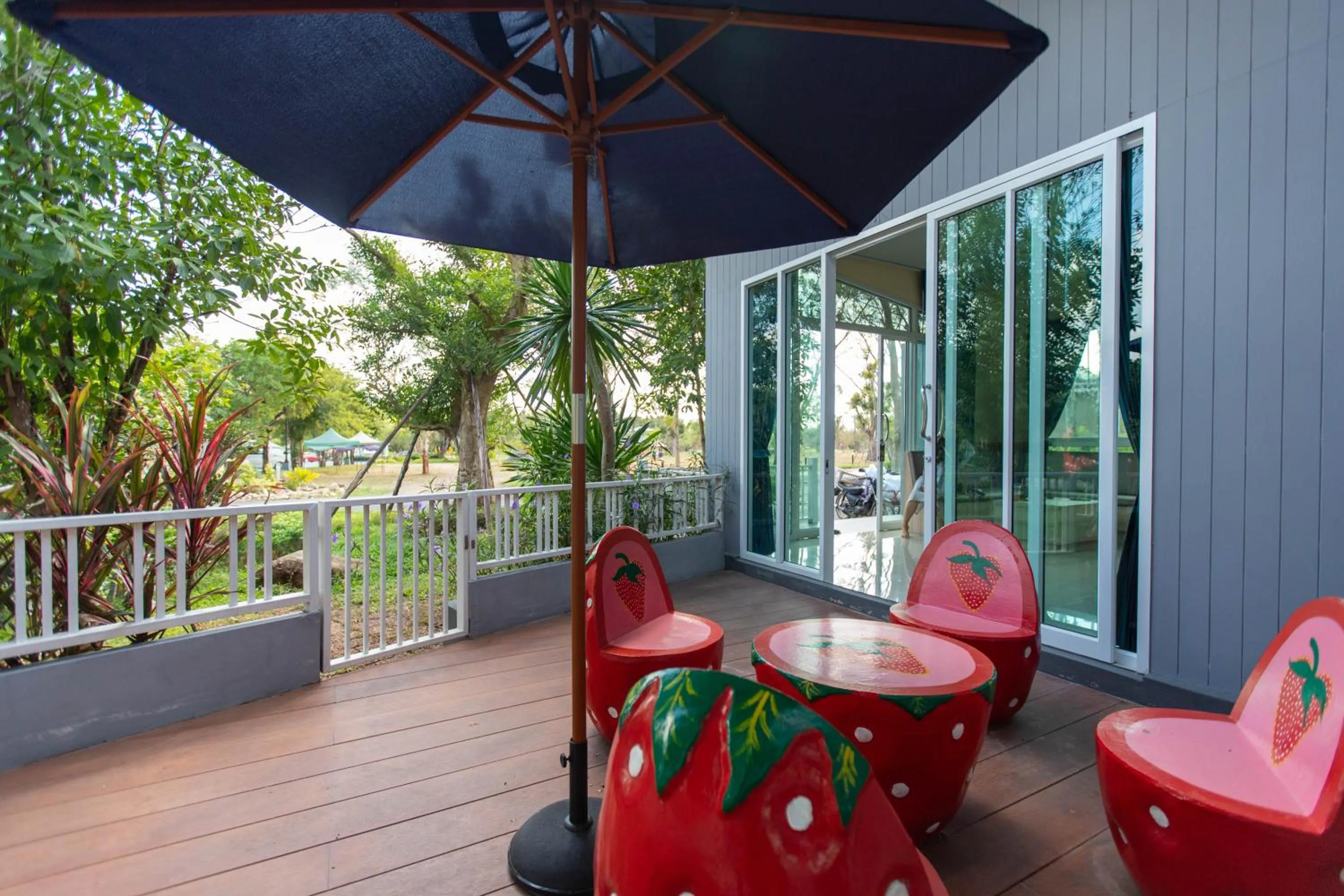 Balcony/Terrace in The Chamuang Forest