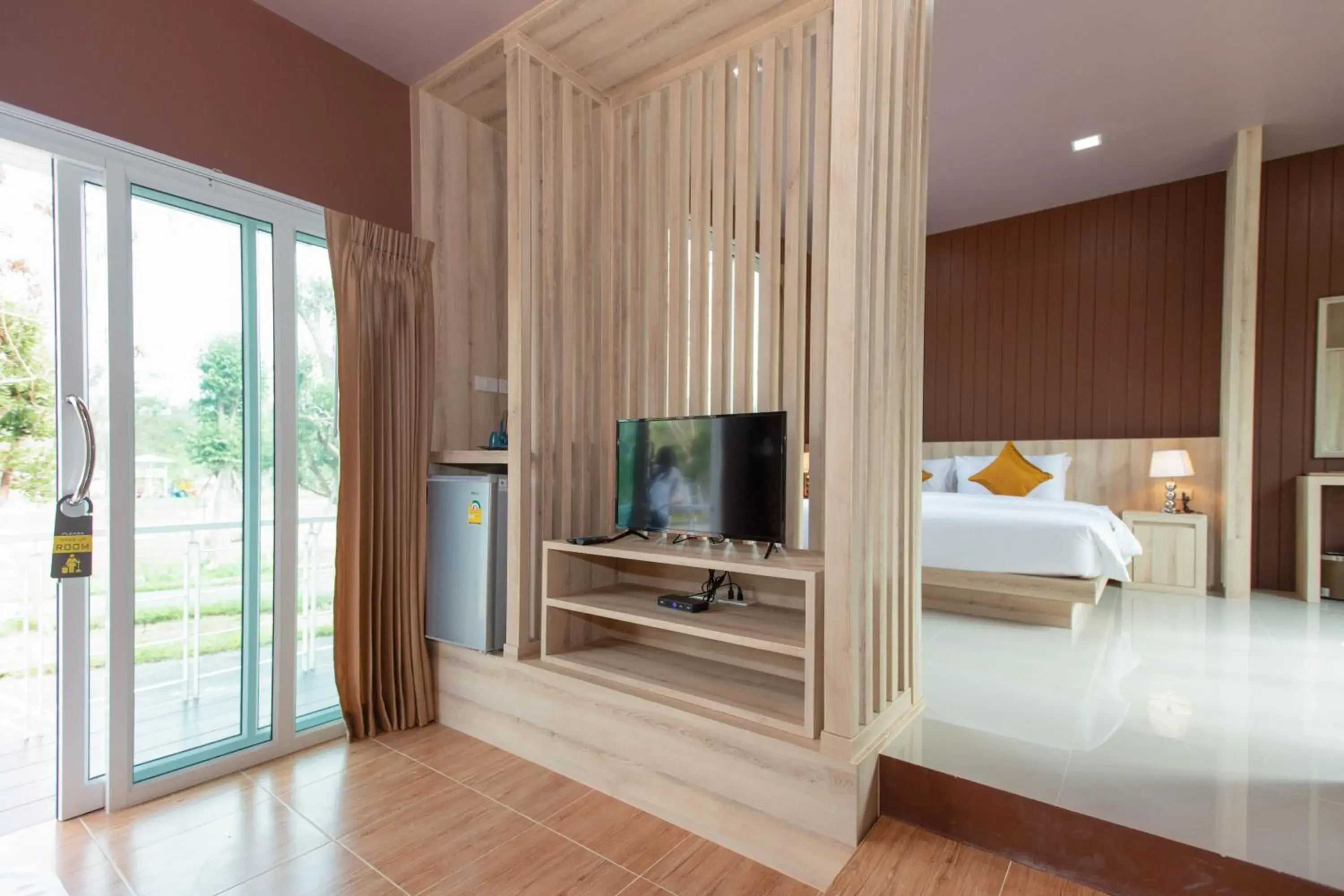 TV and multimedia, Bed in The Chamuang Forest TV and multimedia, Bed in The Chamuang Forest