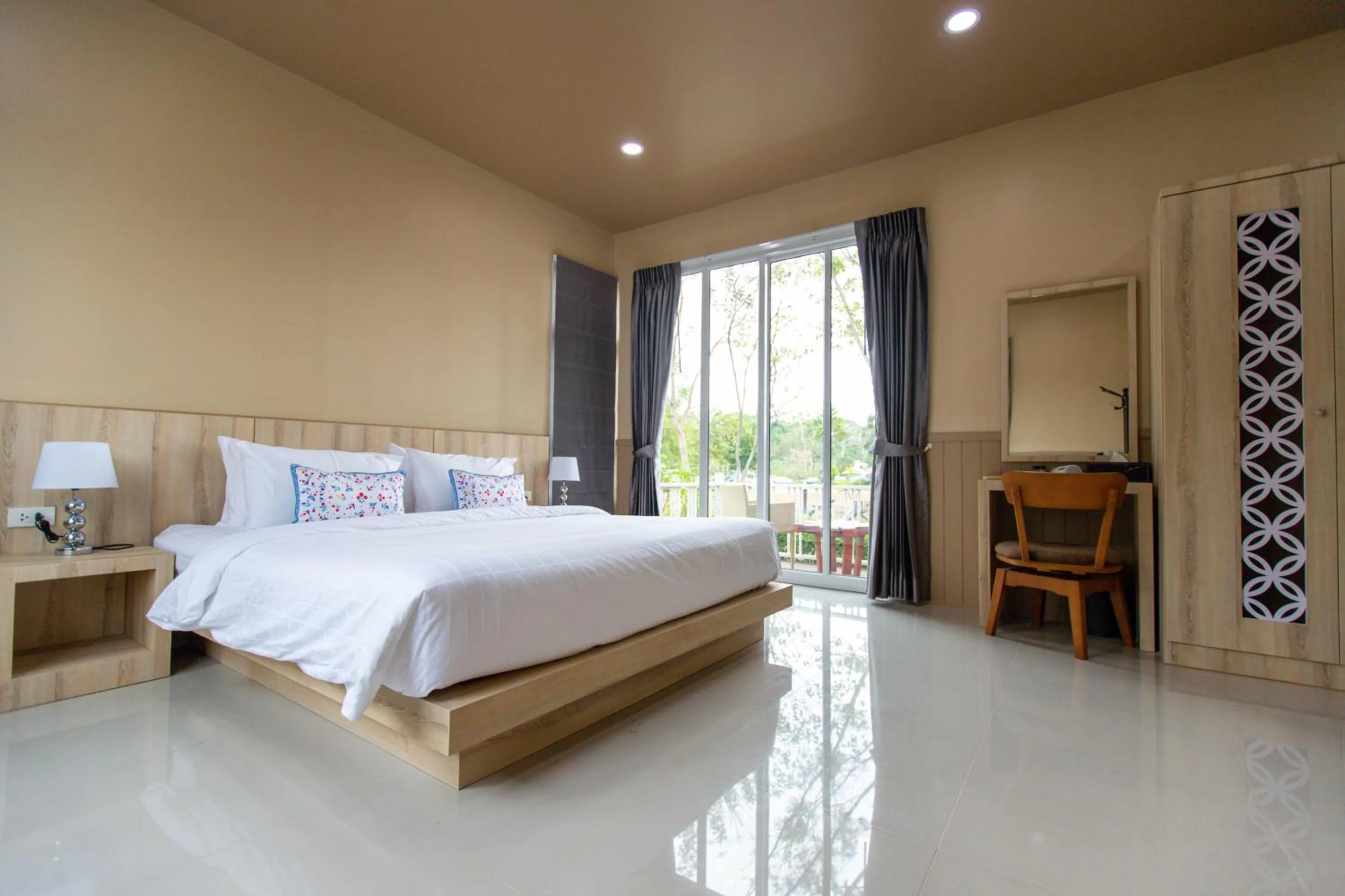 Bedroom, Bed in The Chamuang Forest